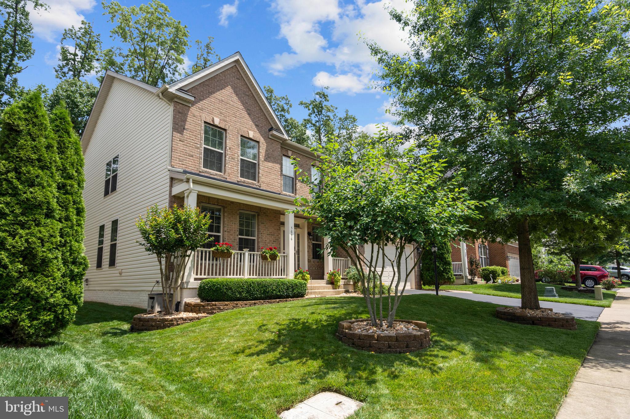 5696 LIBERTY MANOR CIRCLE