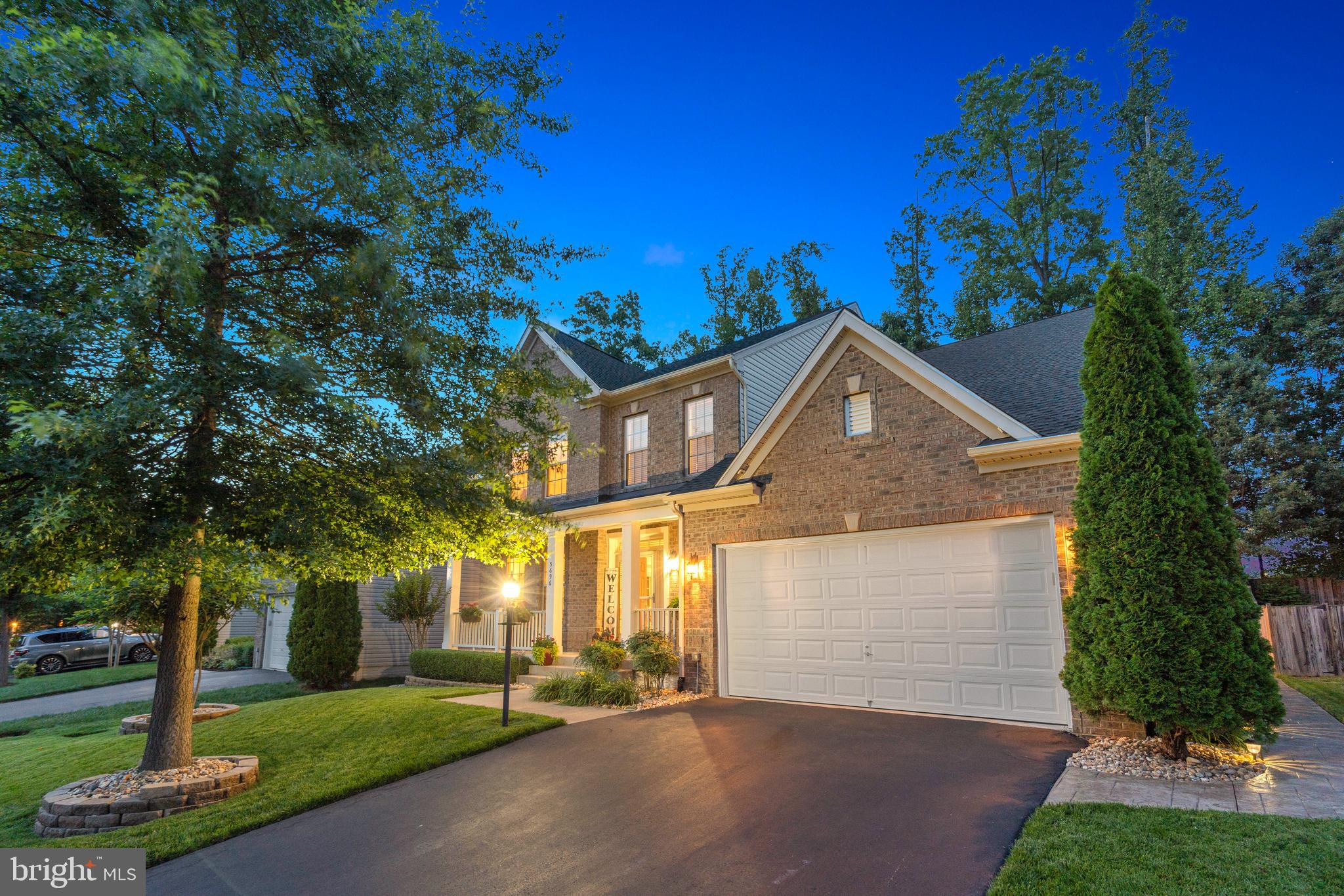 5696 LIBERTY MANOR CIRCLE