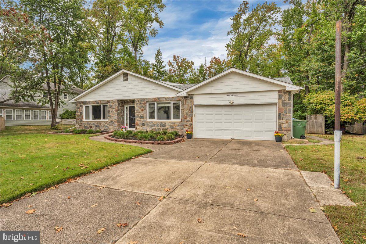 417 MONMOUTH DRIVE