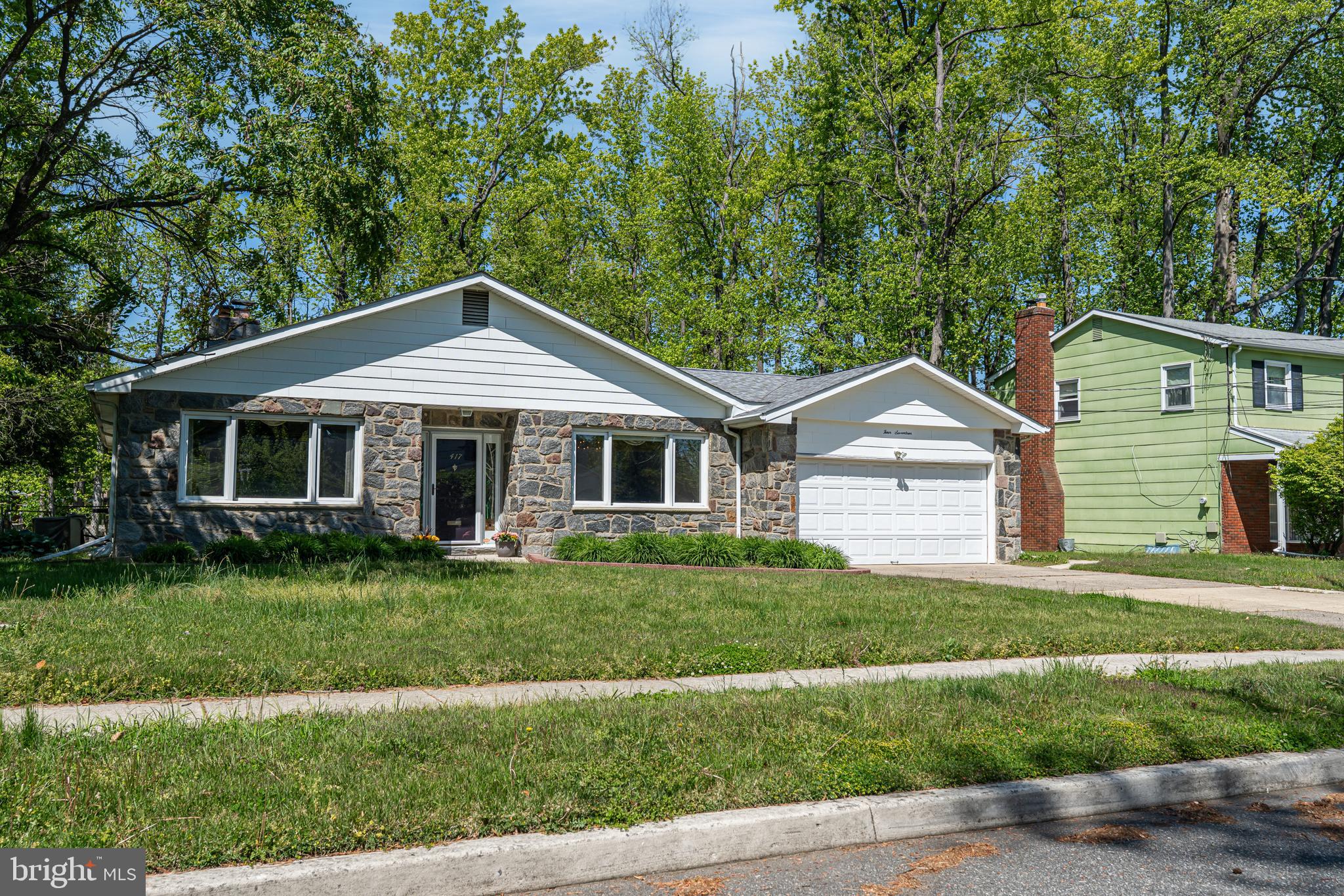 417 MONMOUTH DRIVE