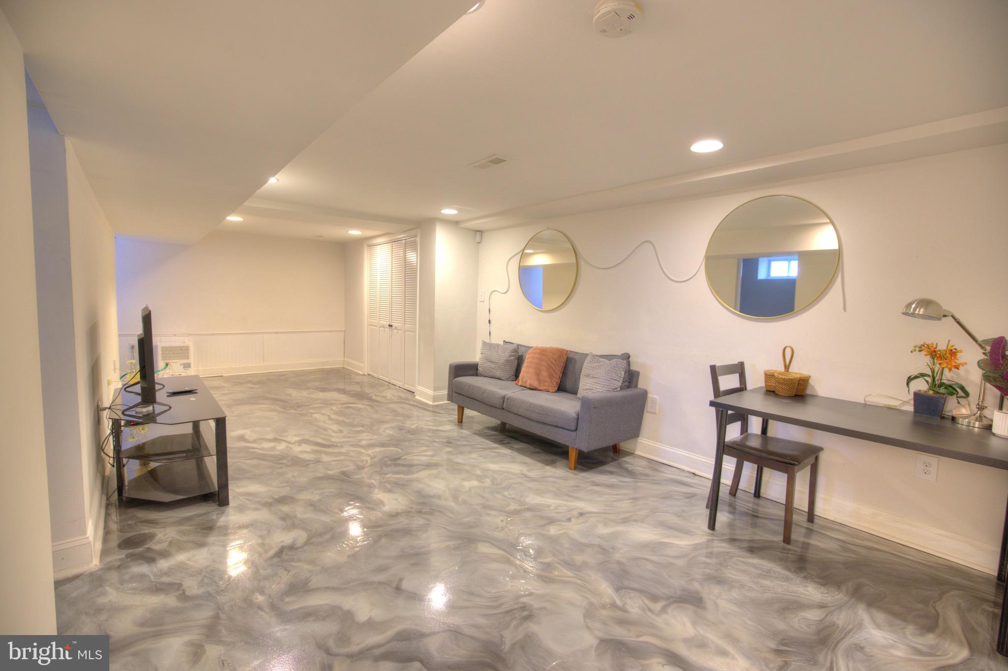 CYLBURN - Residential Lease