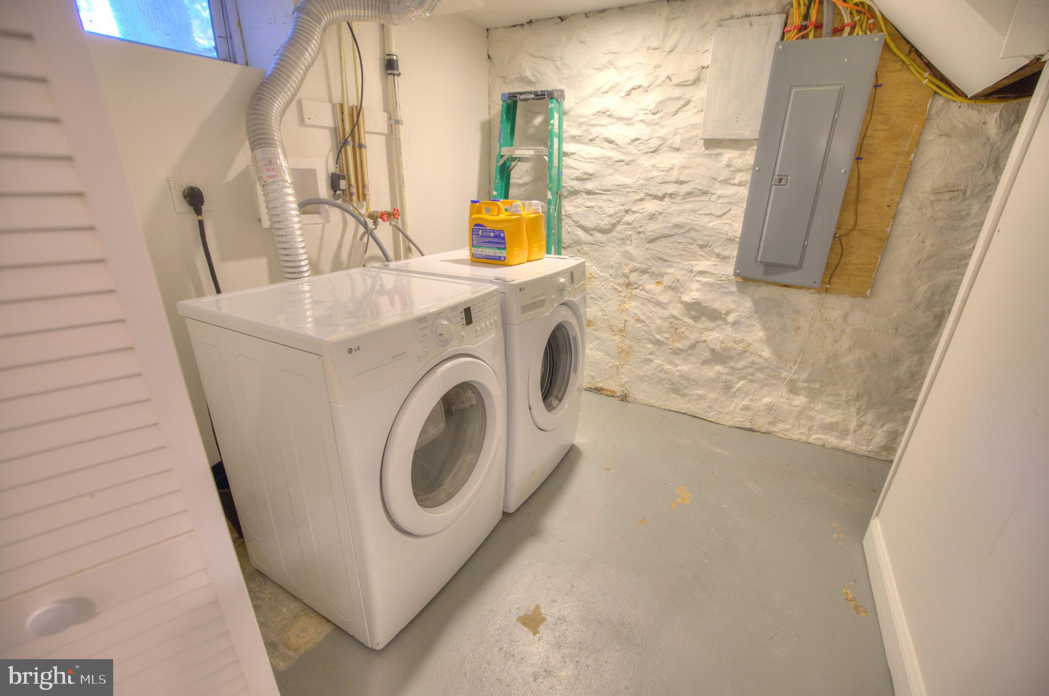 CYLBURN - Residential Lease