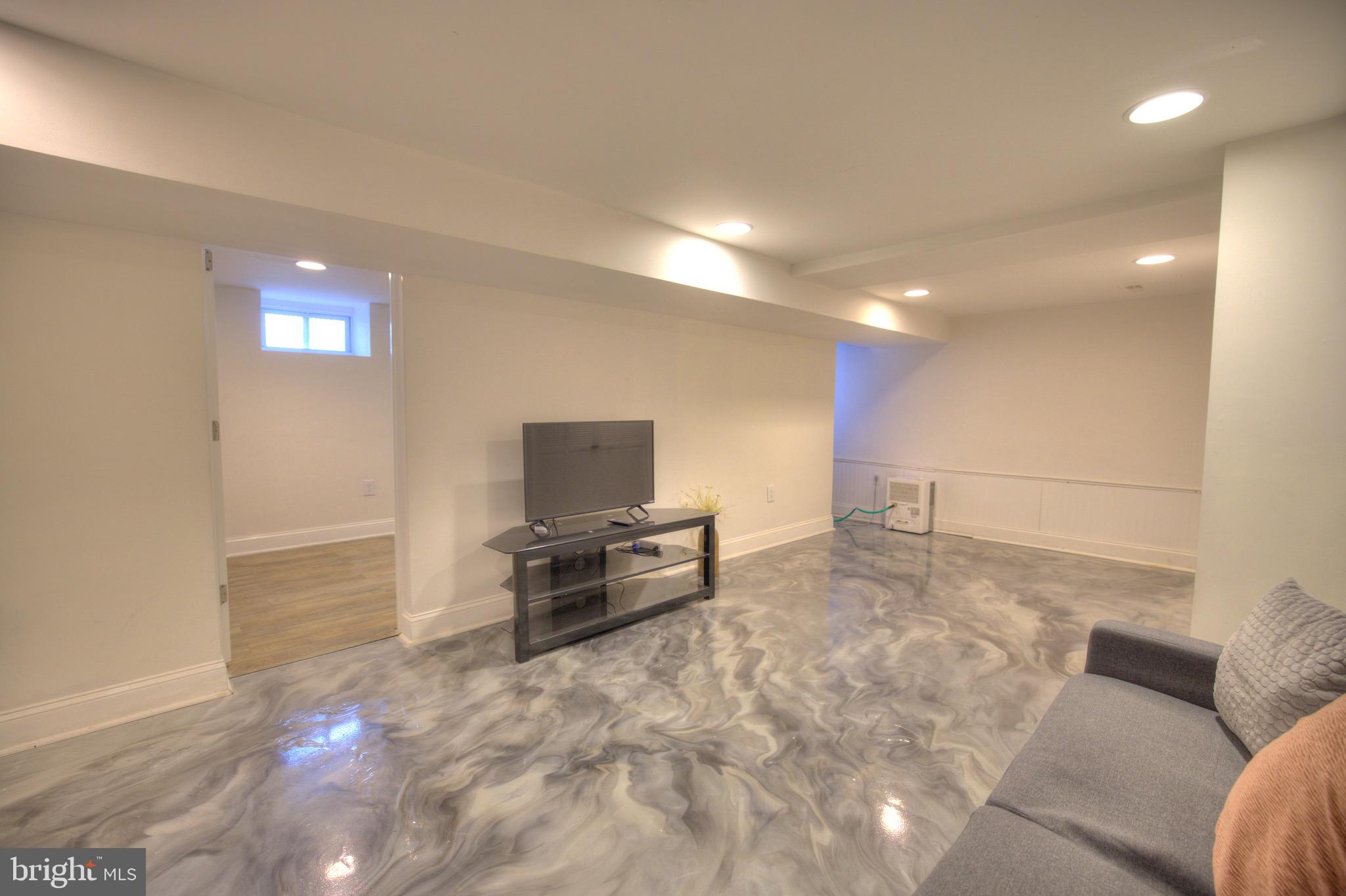 CYLBURN - Residential Lease