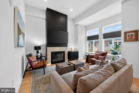 Condo For Sale - 1900 Hamilton Street #D15<br/> PHILADELPHIA, PA 19130