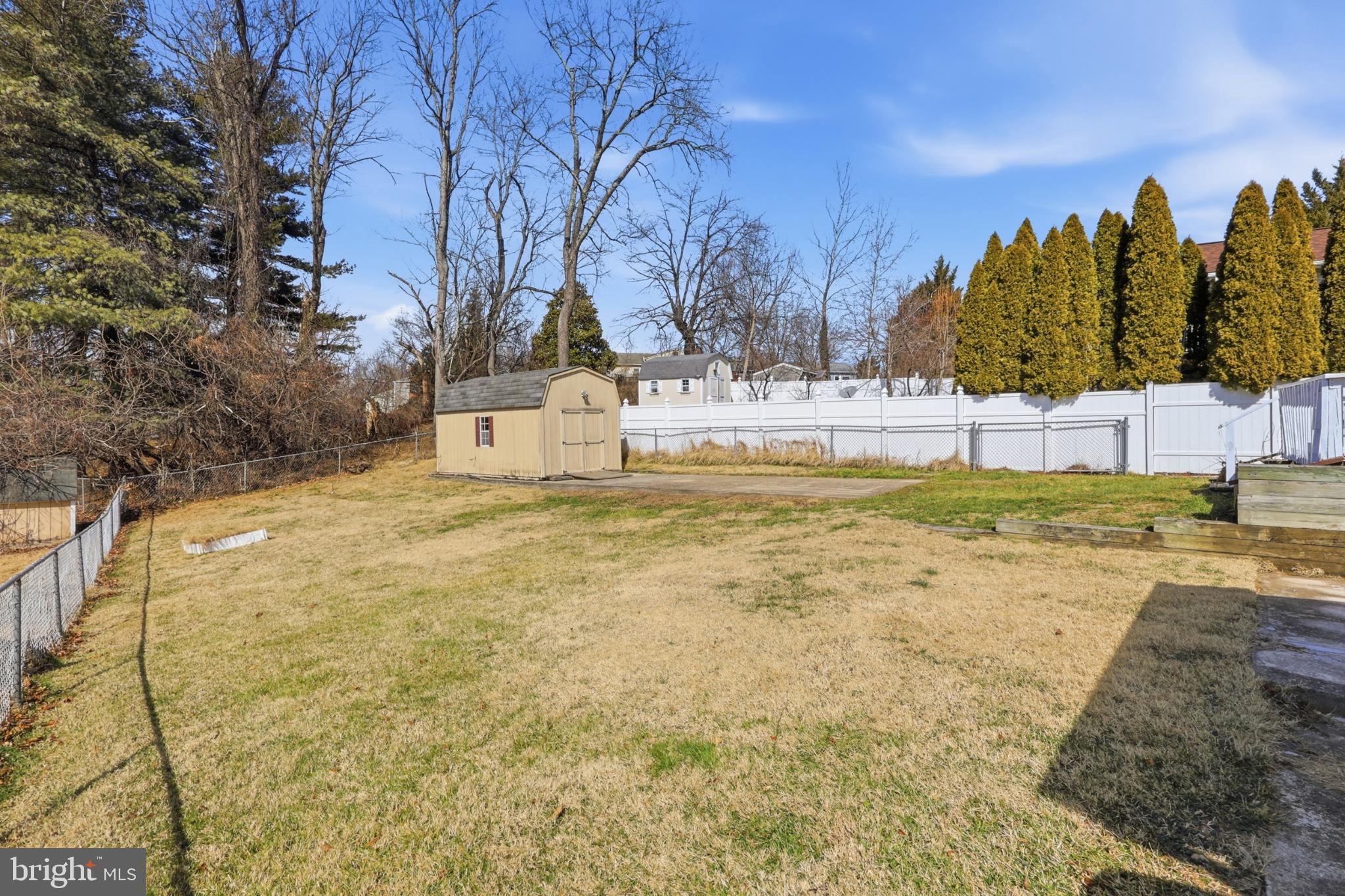 WOODSIDE STATION - Residential