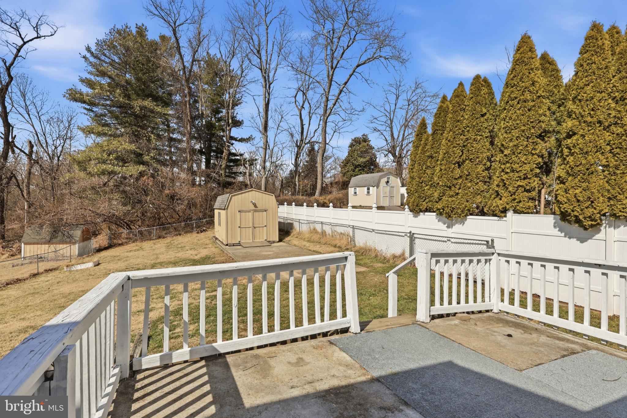 WOODSIDE STATION - Residential