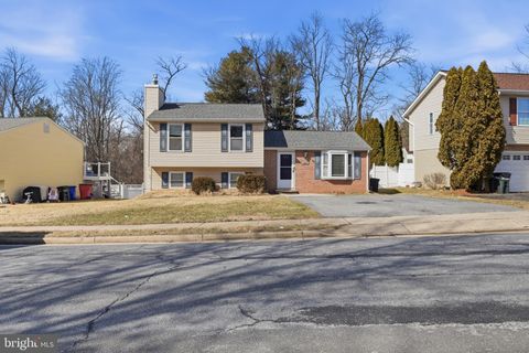 Photo of 213 Wintergreen Lane, BRUNSWICK, MD 21716 (MLS # MDFR2077312)