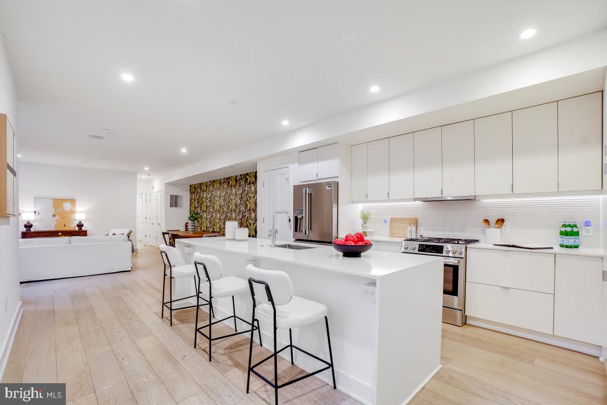 3554 10TH STREET NW 1
