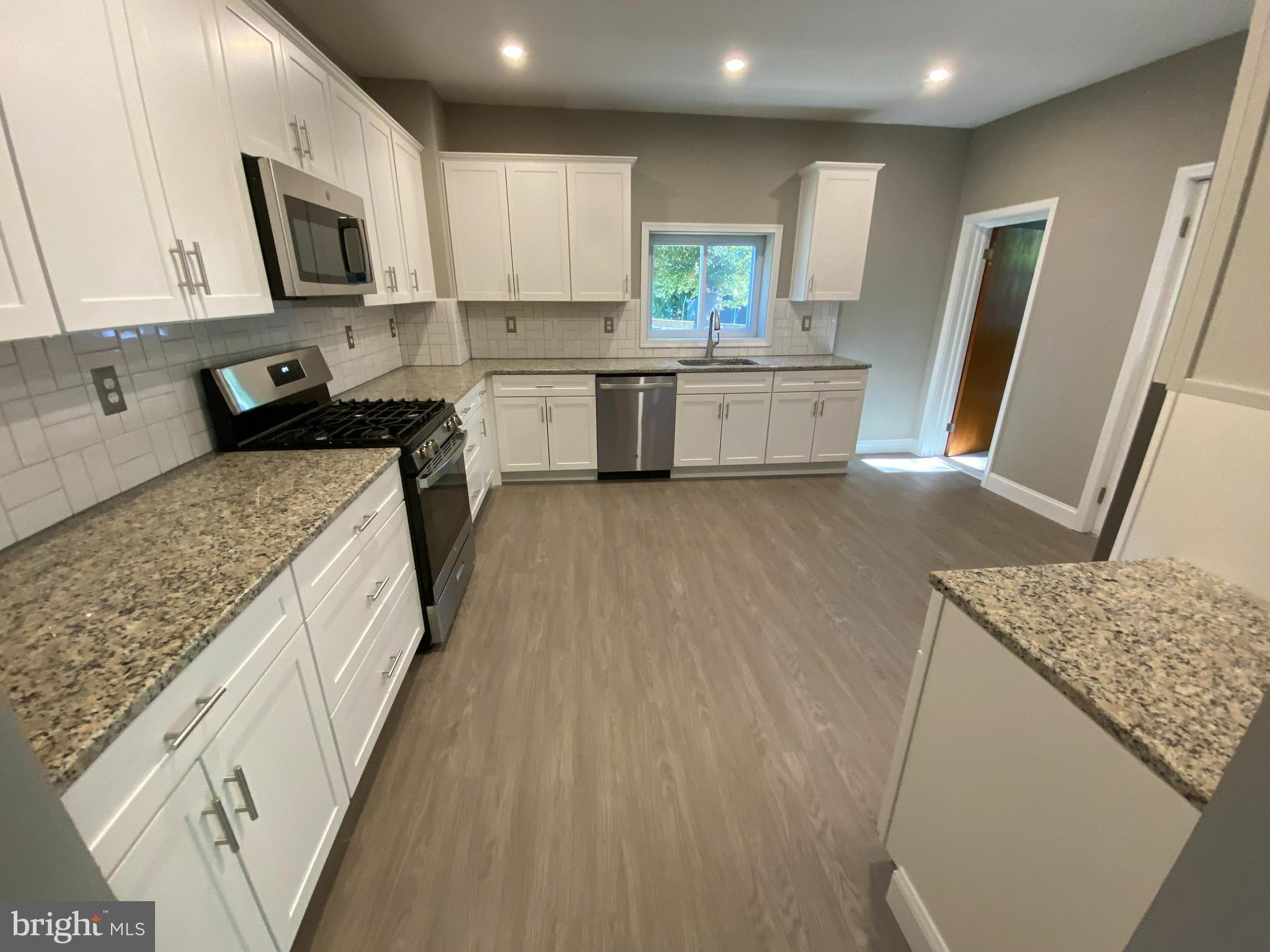 PARKVILLE - Residential