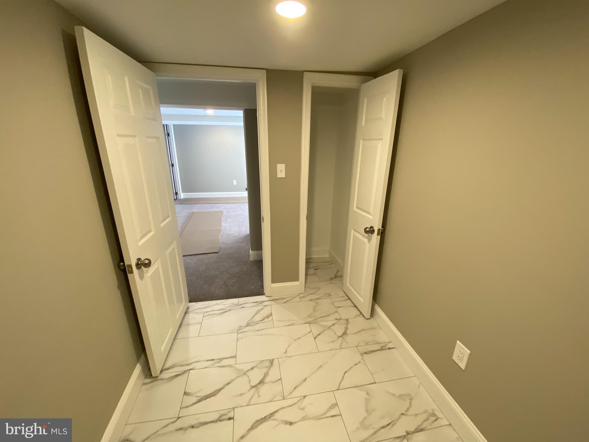 PARKVILLE - Residential