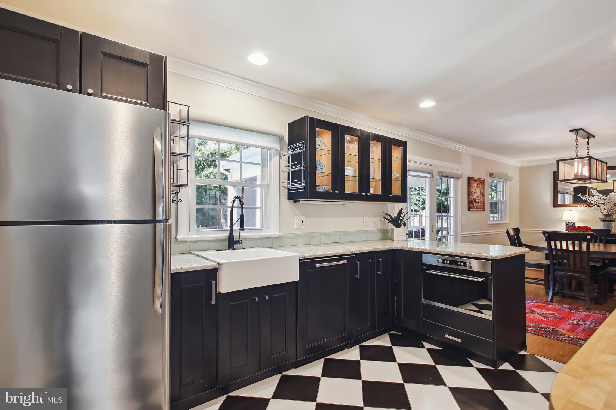 ANNAPOLIS ROADS - Residential