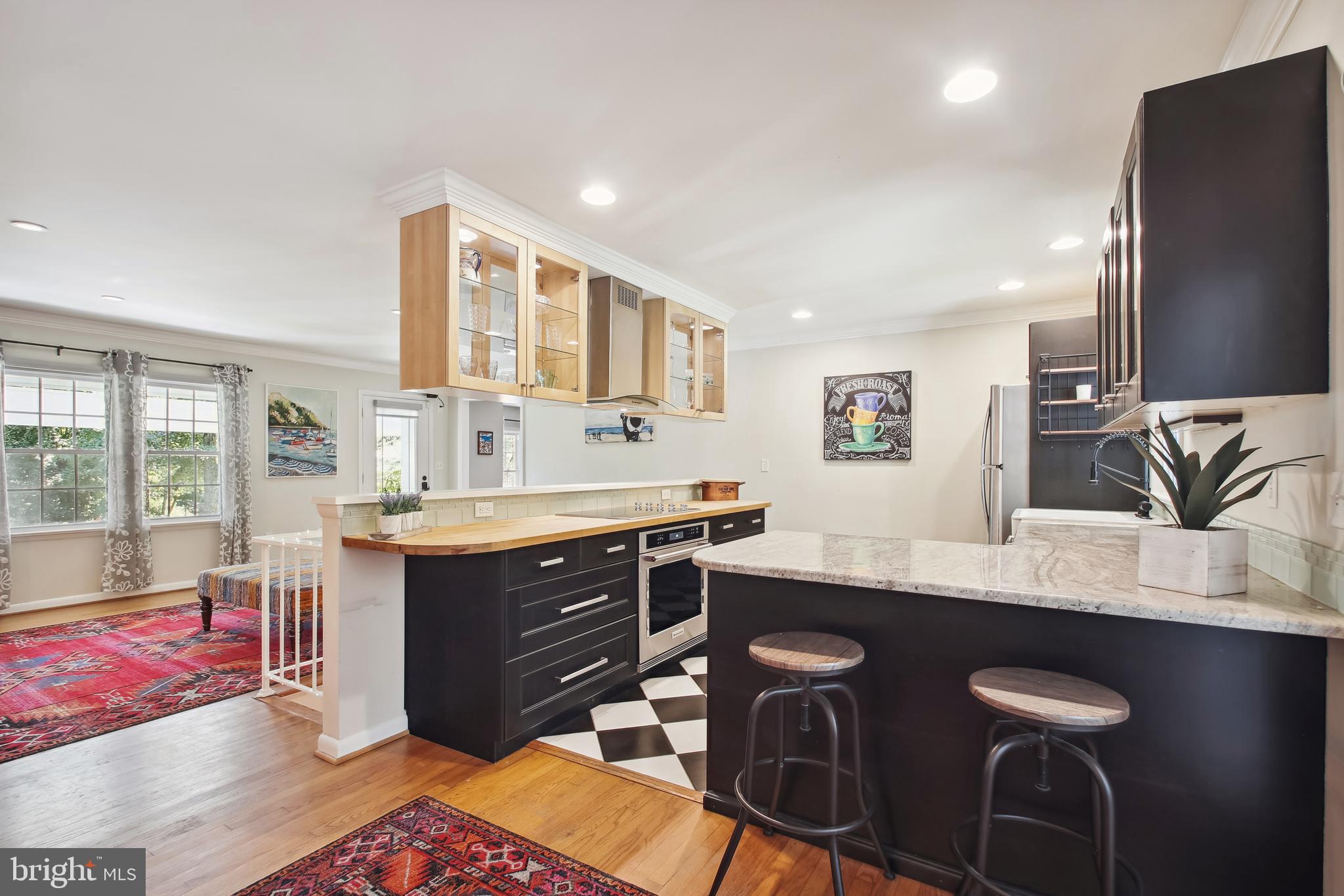 ANNAPOLIS ROADS - Residential