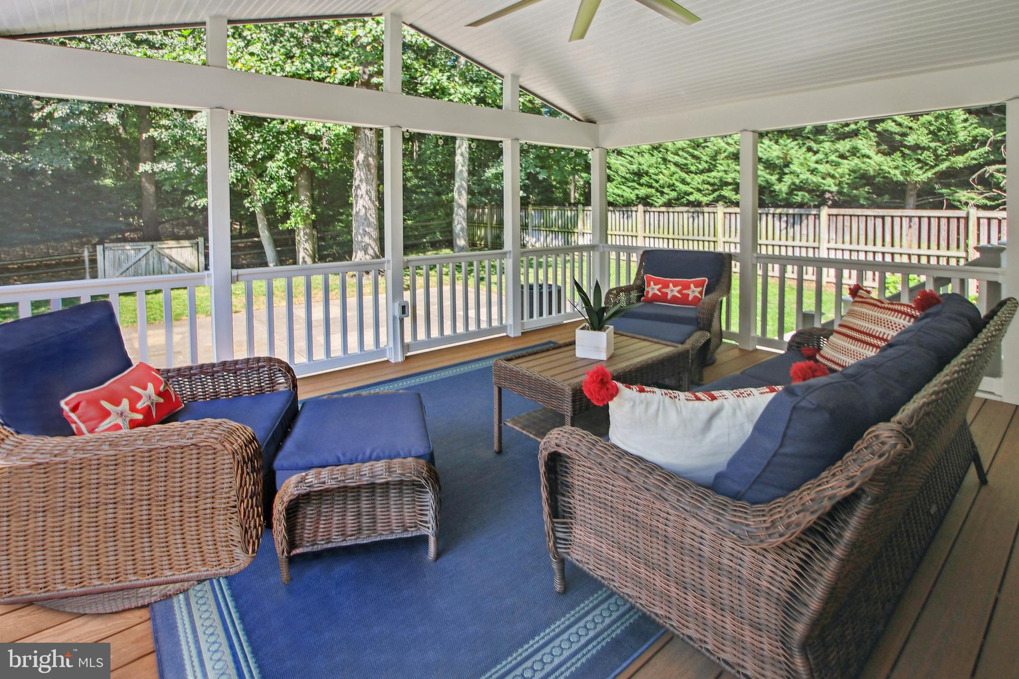 ANNAPOLIS ROADS - Residential