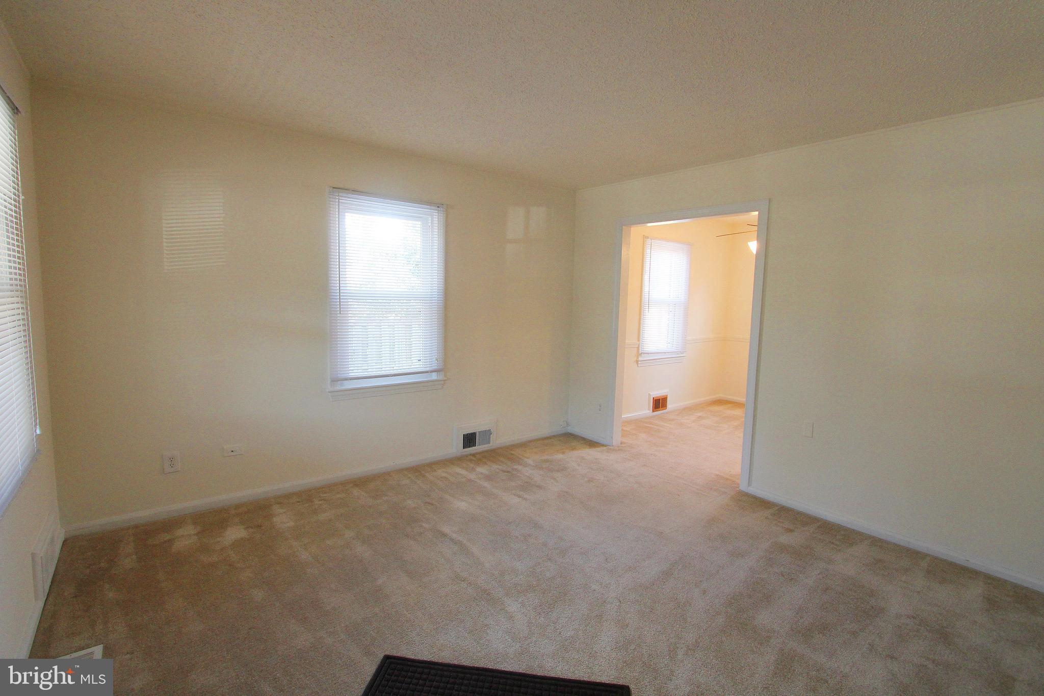 JEFFERSON MANOR - Residential Lease