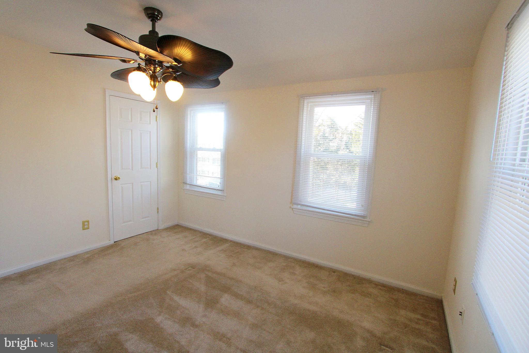 JEFFERSON MANOR - Residential Lease