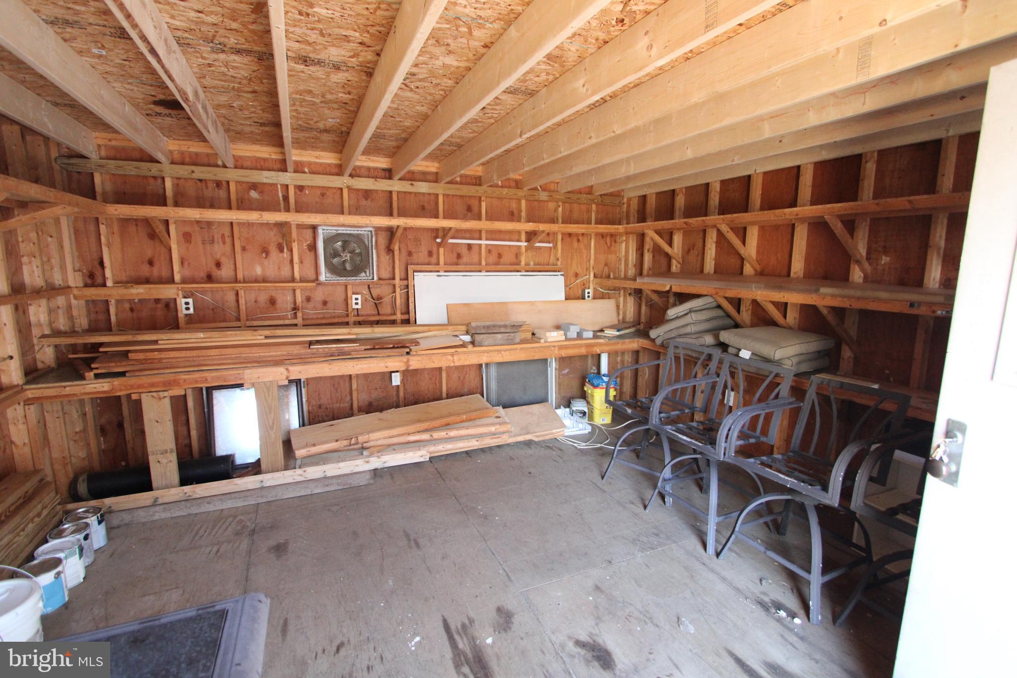 JEFFERSON MANOR - Residential Lease