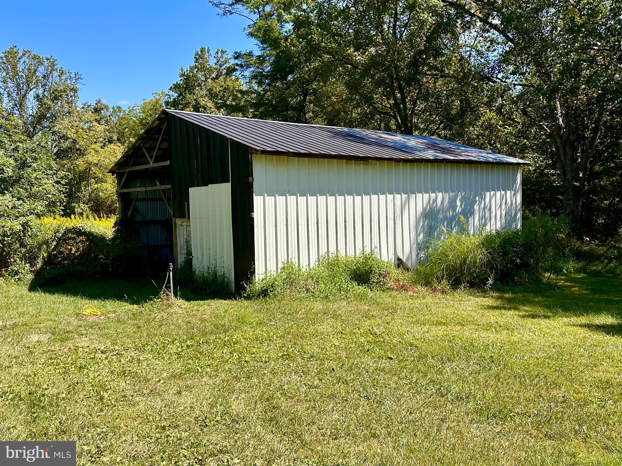 6805 BLACK BEAR ROAD