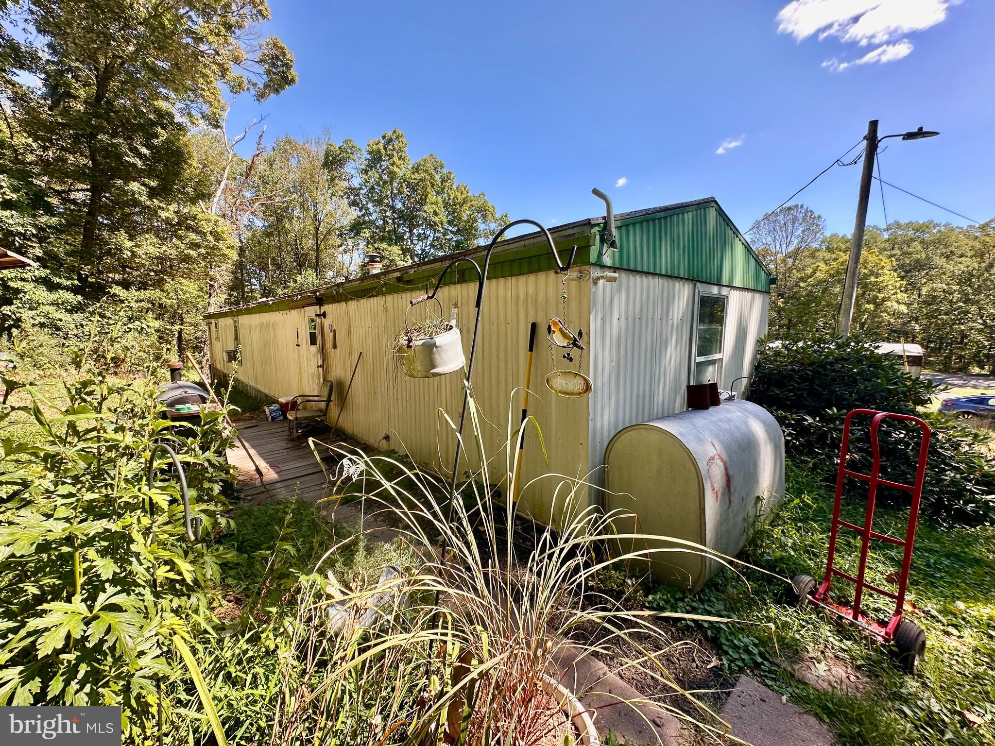 6805 BLACK BEAR ROAD