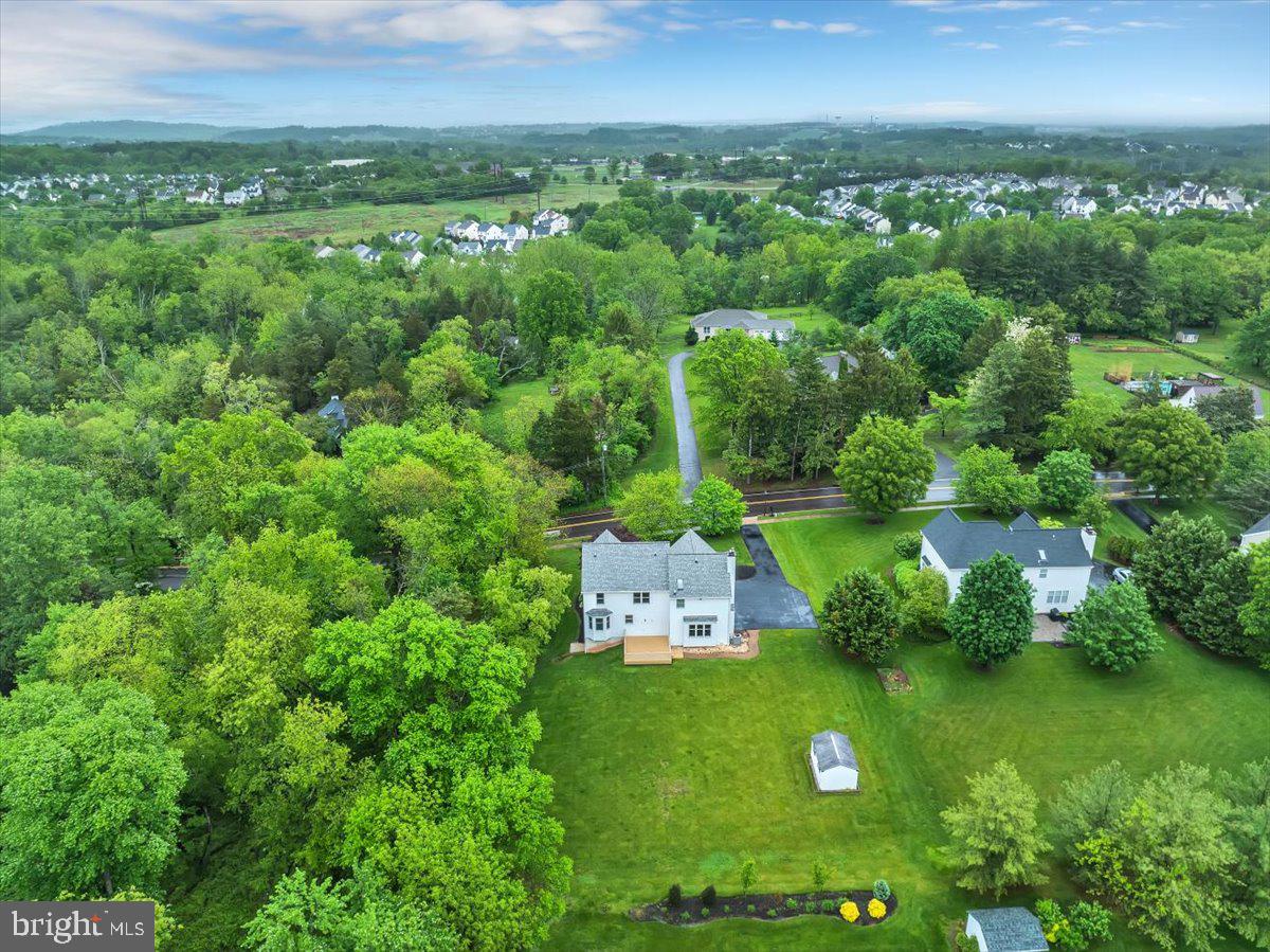 REGENCY KNOLL - Residential