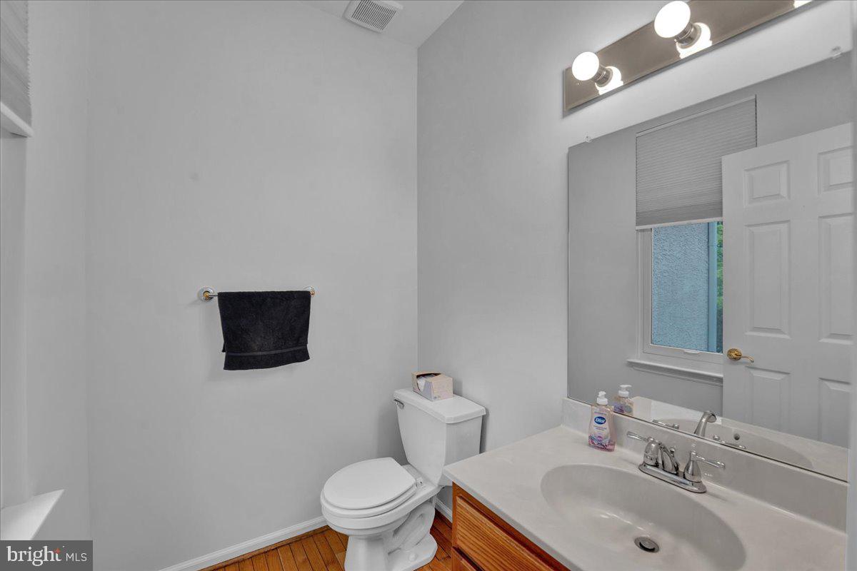 REGENCY KNOLL - Residential