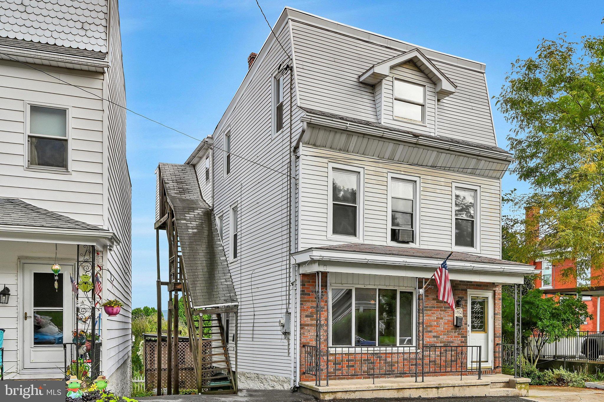 1952 MAHANTONGO STREET