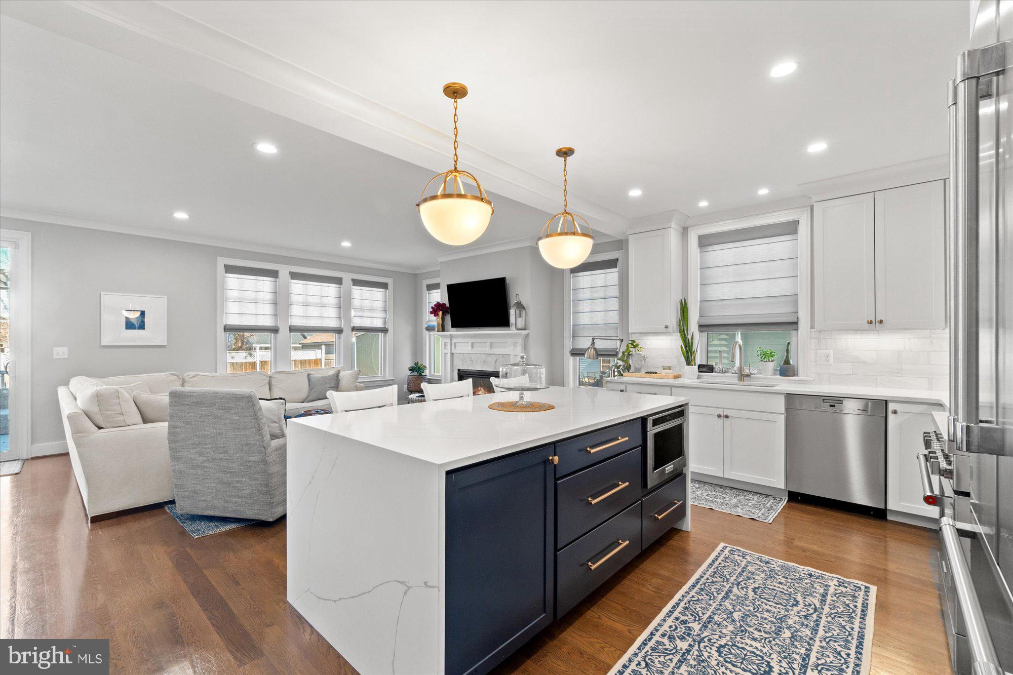 DEL RAY - Residential