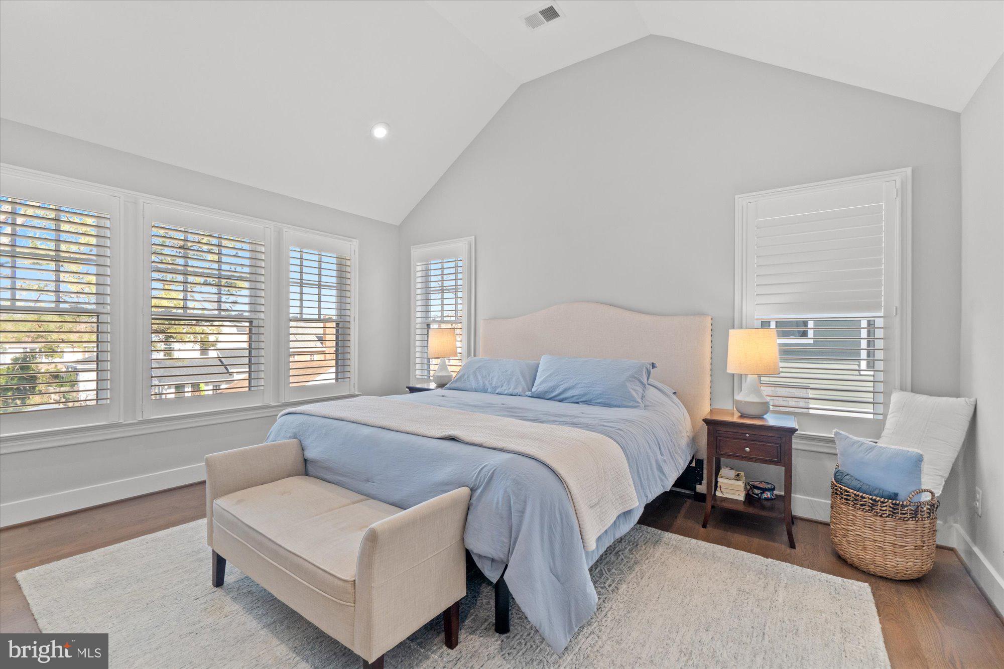 DEL RAY - Residential