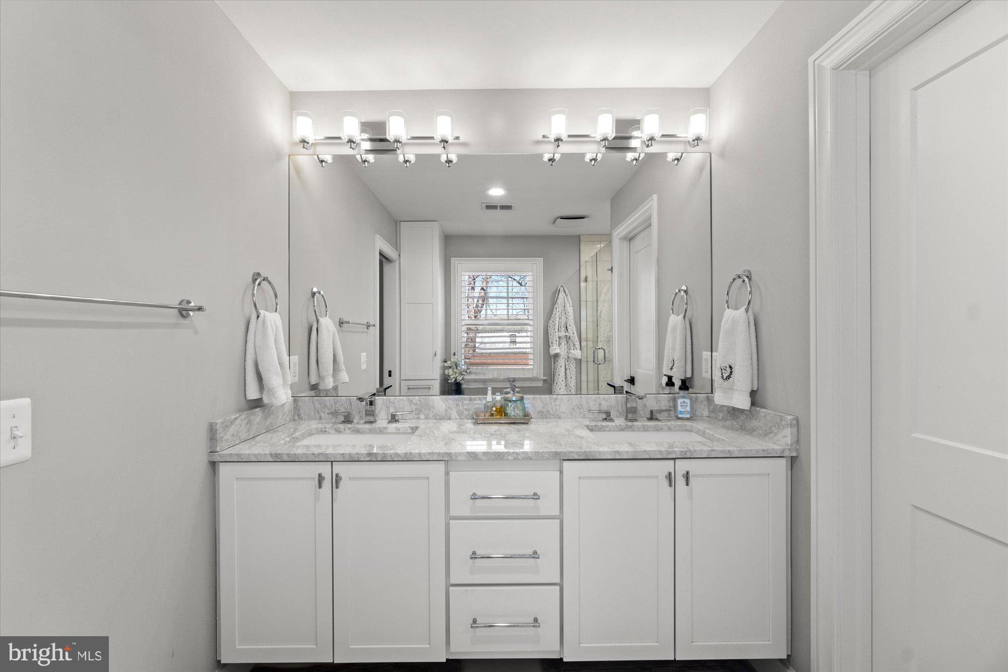 DEL RAY - Residential