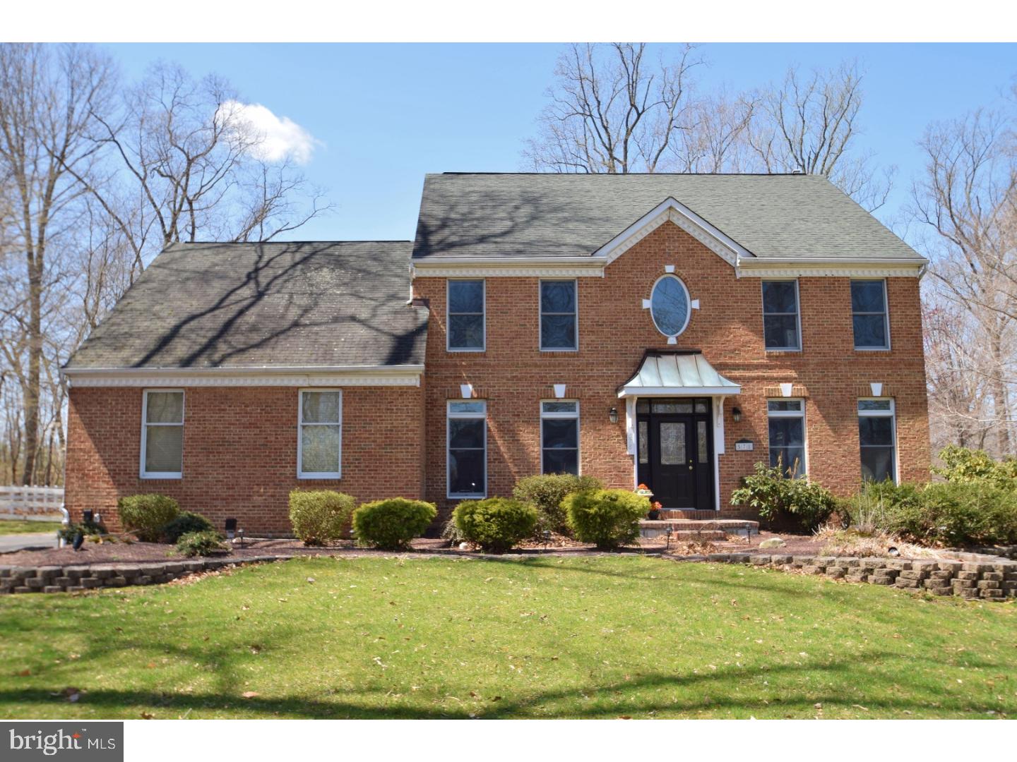 Beautiful Brick Front Colonial on a beautiful lot with In-ground Pool, Finished Basement and 2 car garage all in Council Rock South! Walk to Holland Elementary. Gas heating and cooking as well as gas fireplace. Pool had overhaul last summer so it will be ready to open up and start using when Summer weather finally arrives. Private backyard with lovely wooded view. There is a first floor office or could be a 5th bedroom! Master has a bonus room that could be an office or a sitting room. Lots of possibilities but will need your finishing touch! Ready for a Summer Settlement. Showings begin at Open House on Sunday 04/22/2018