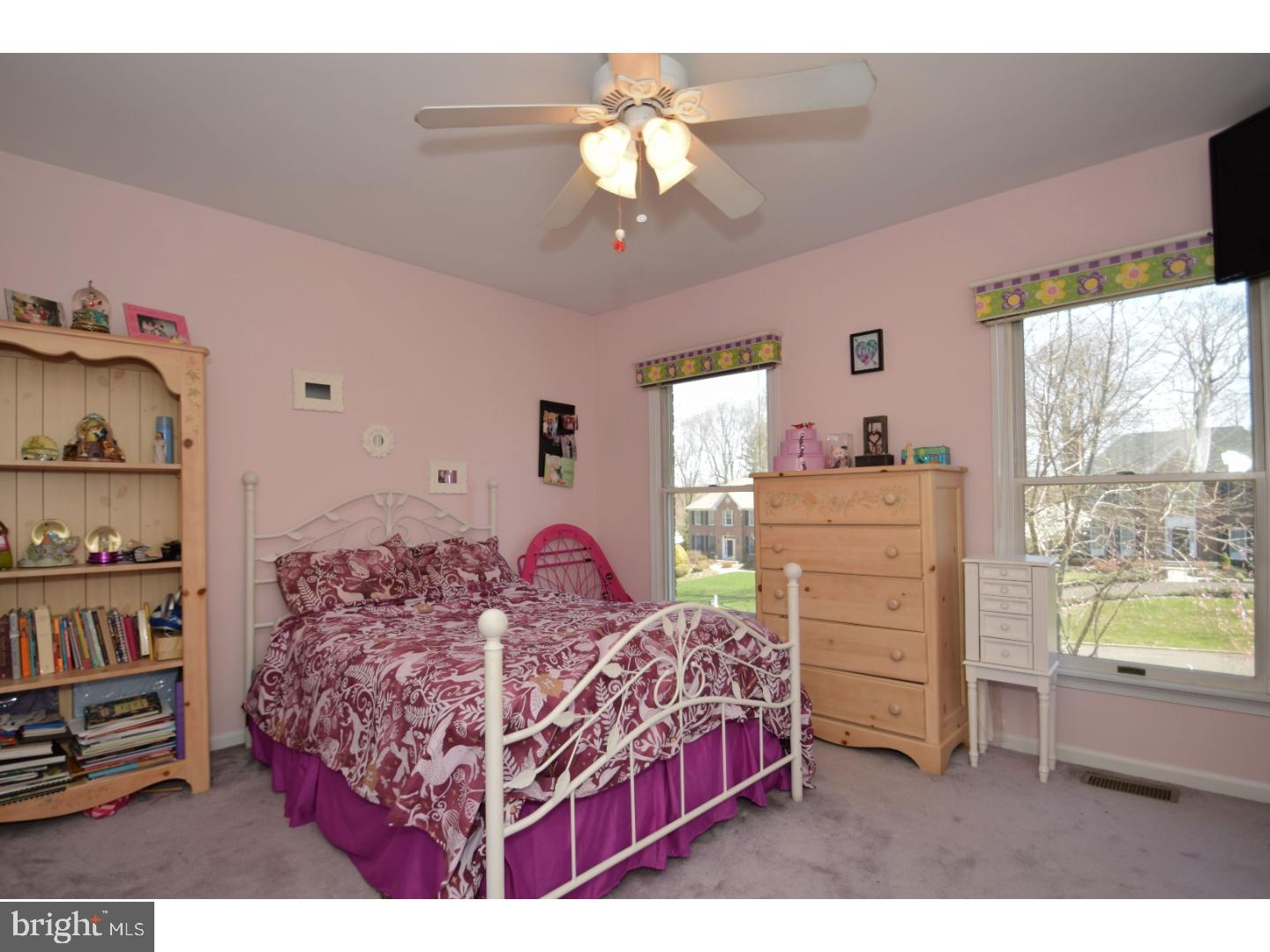 HOLLAND FARMS - Residential