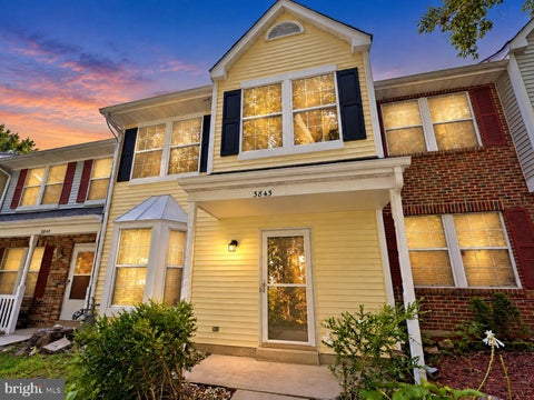 Townhouse For Sale - 3843 Gateview Place<br/> WALDORF, MD 20602