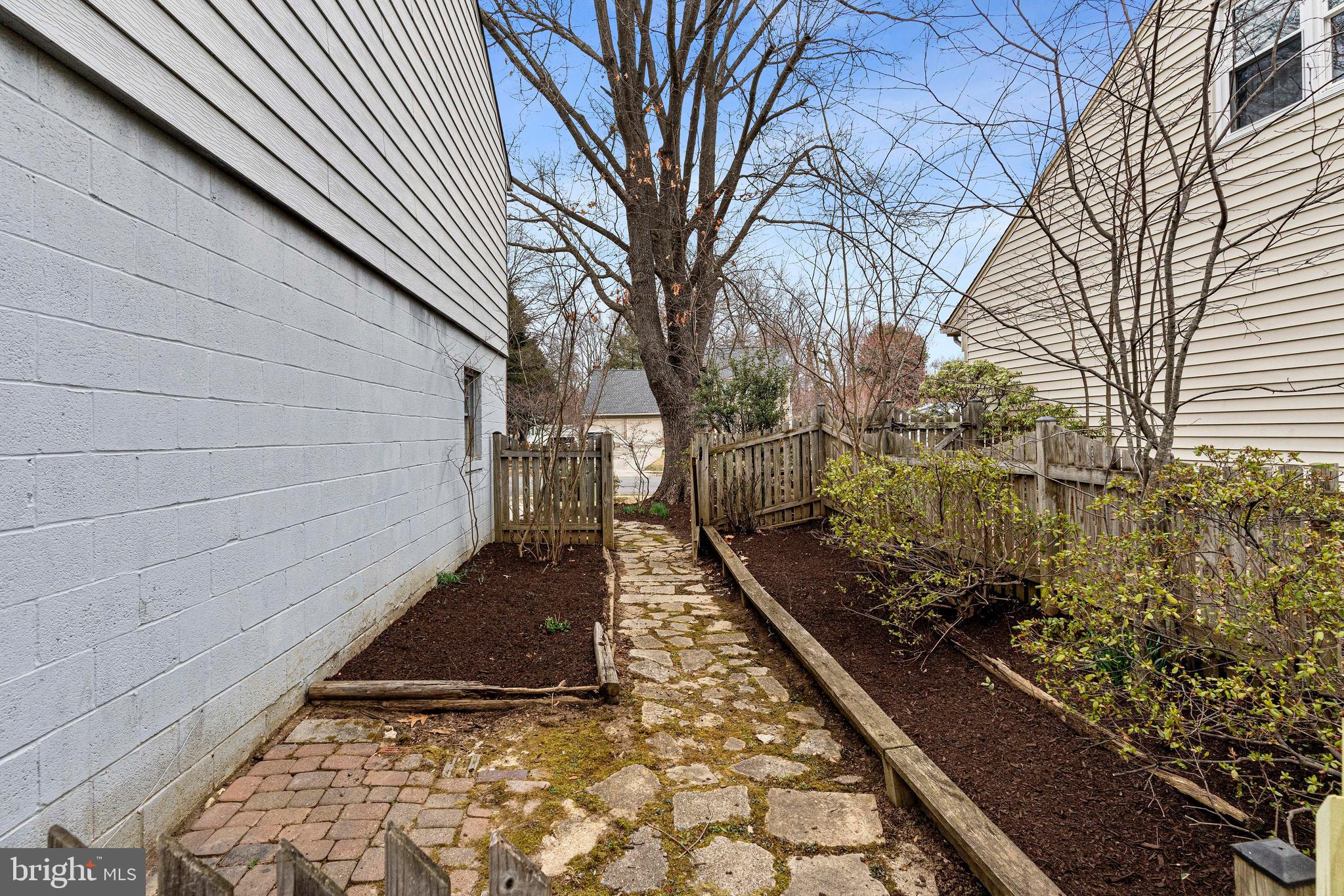 SARATOGA - Residential