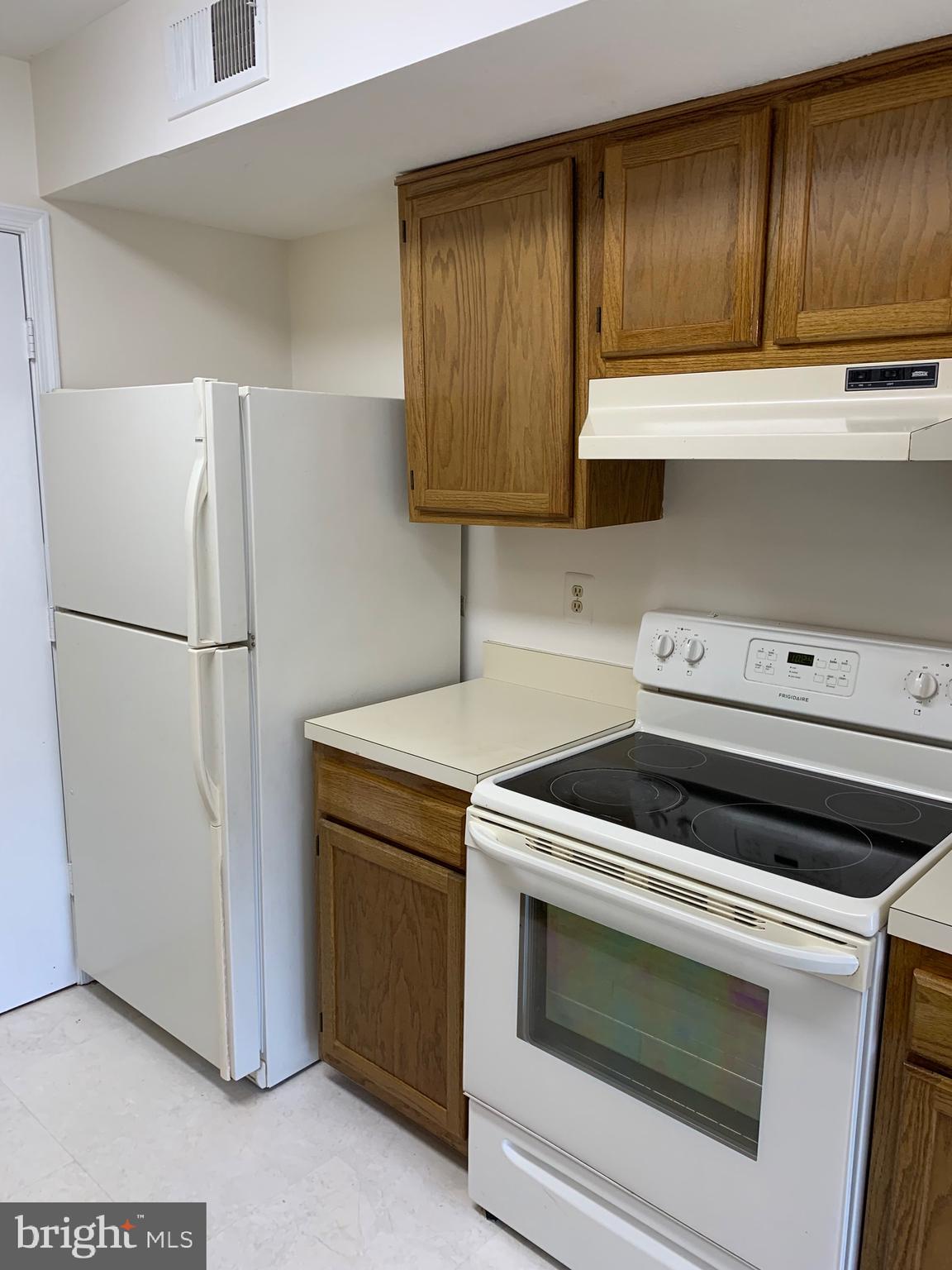 LONGMEAD CROSSING - Residential