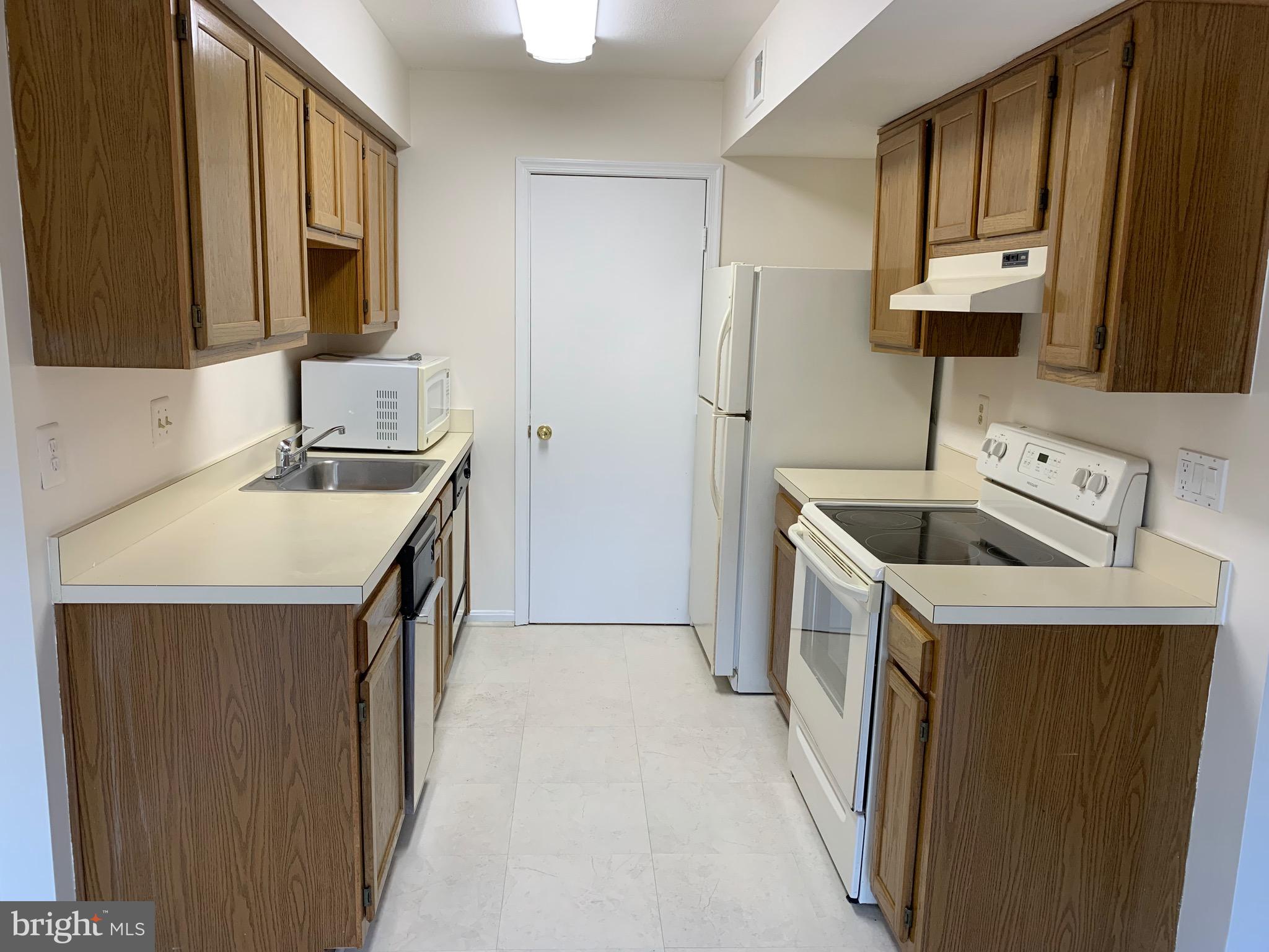 LONGMEAD CROSSING - Residential