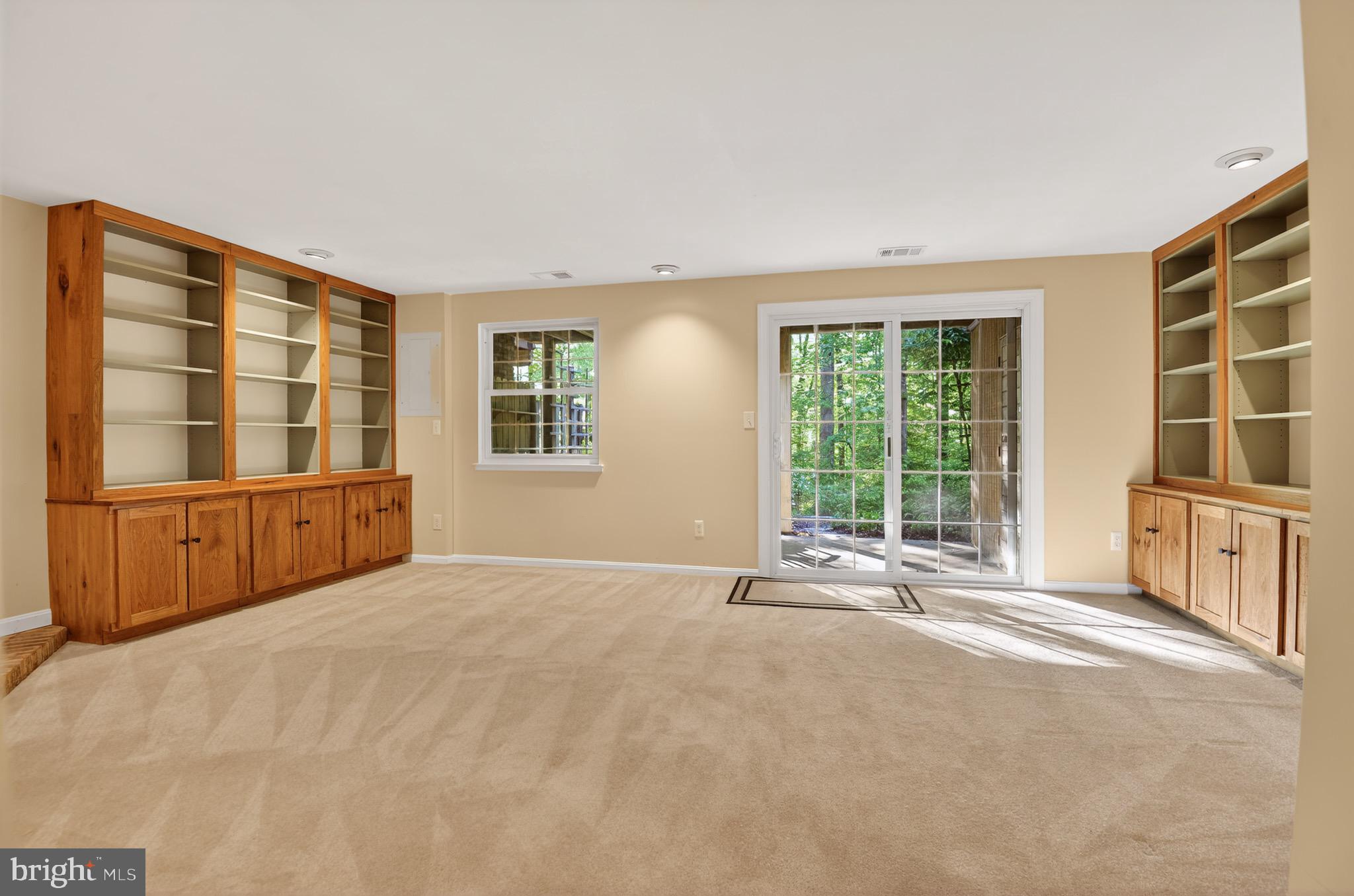 PARK FOREST - Residential