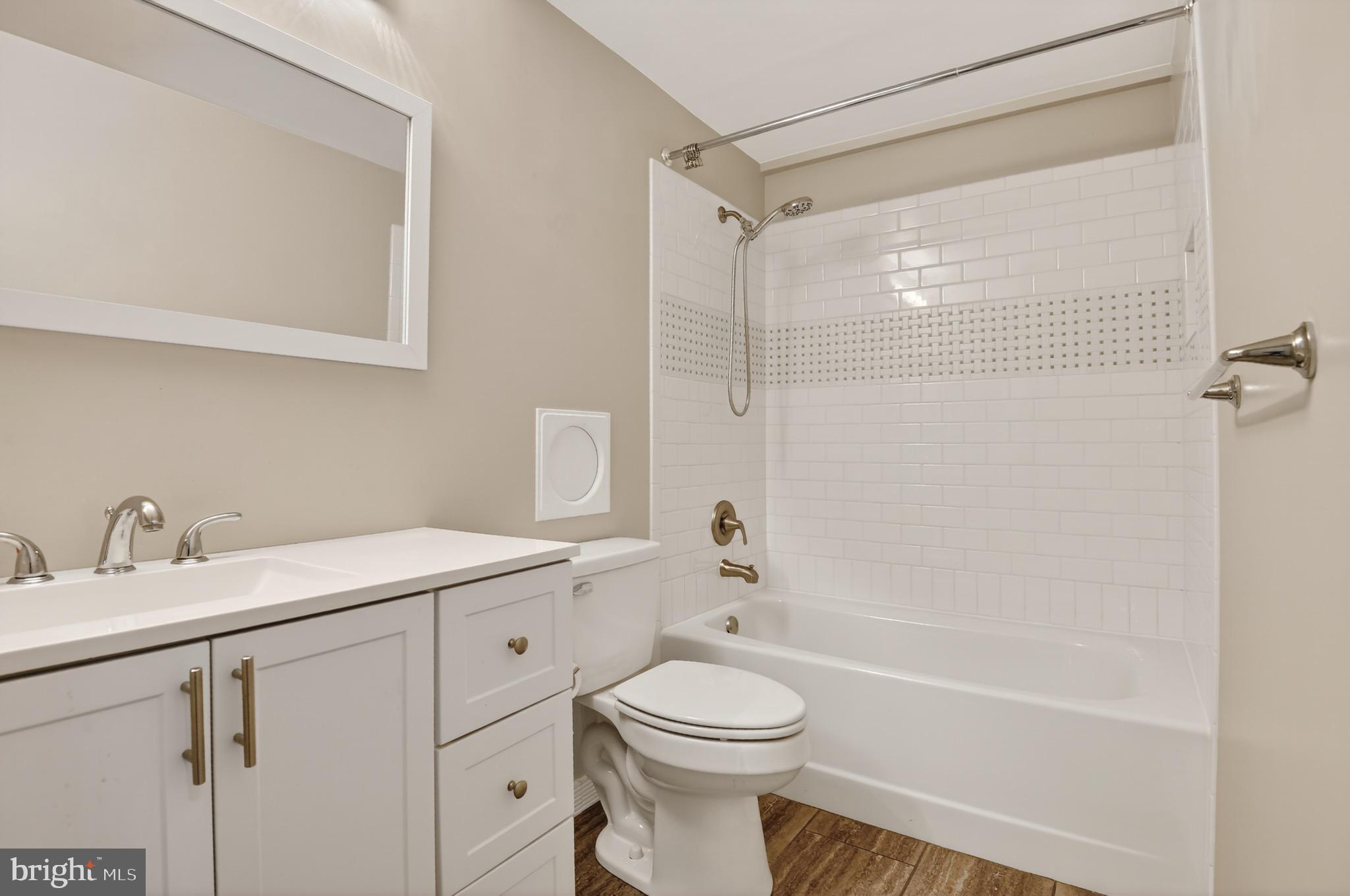 PARK FOREST - Residential