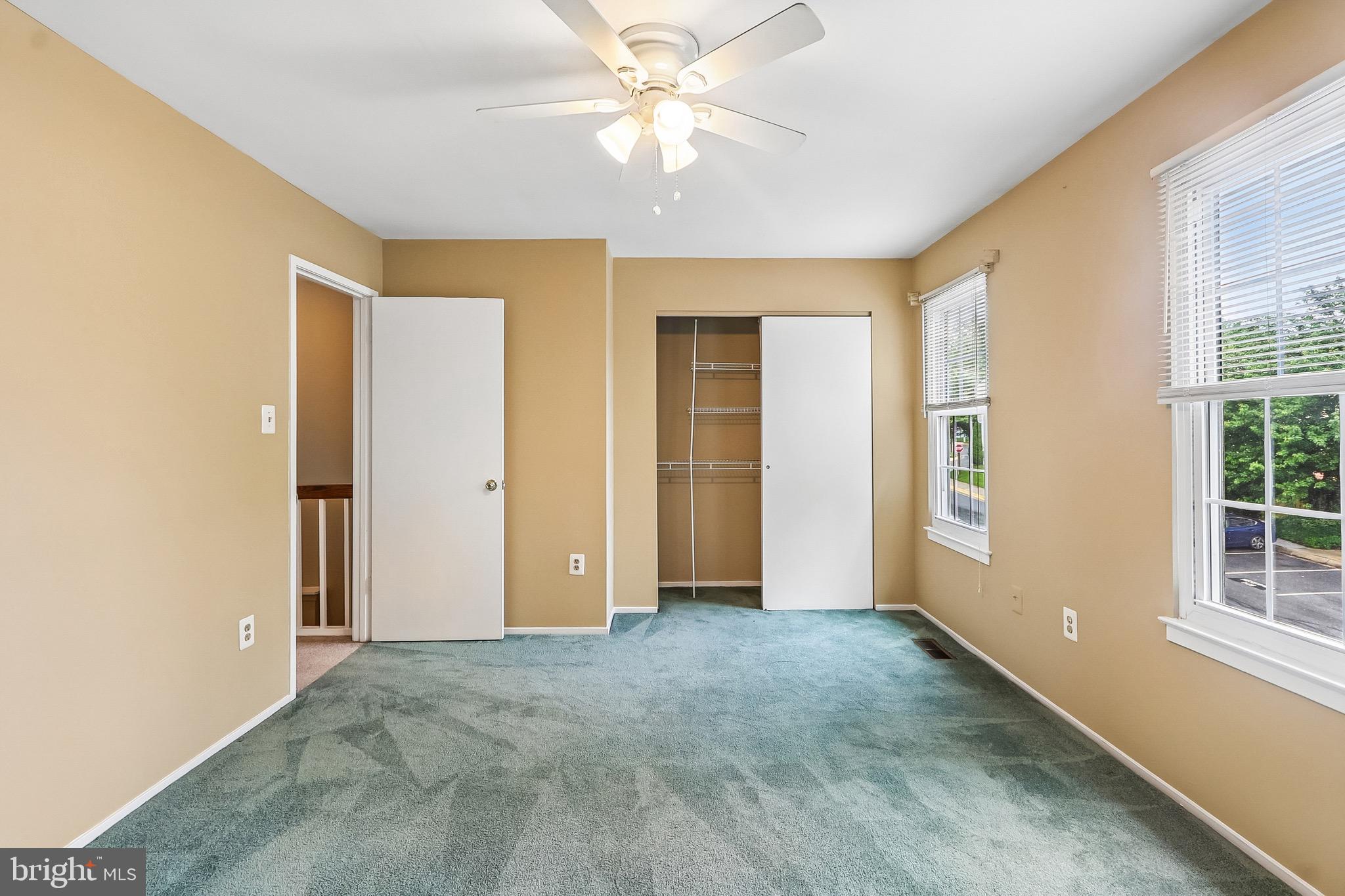 GUNNERS LAKE VILLAGE - Residential