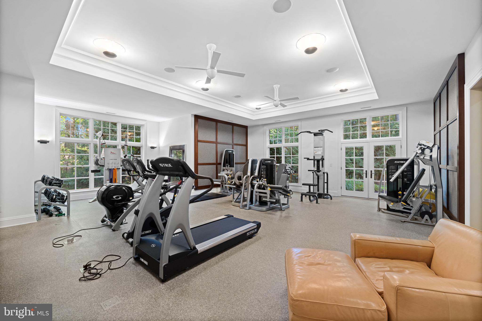 CAVES VALLEY GOLF CLUB - Residential