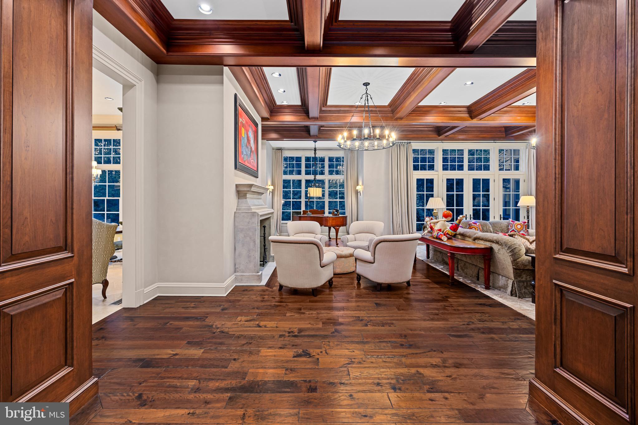 CAVES VALLEY GOLF CLUB - Residential