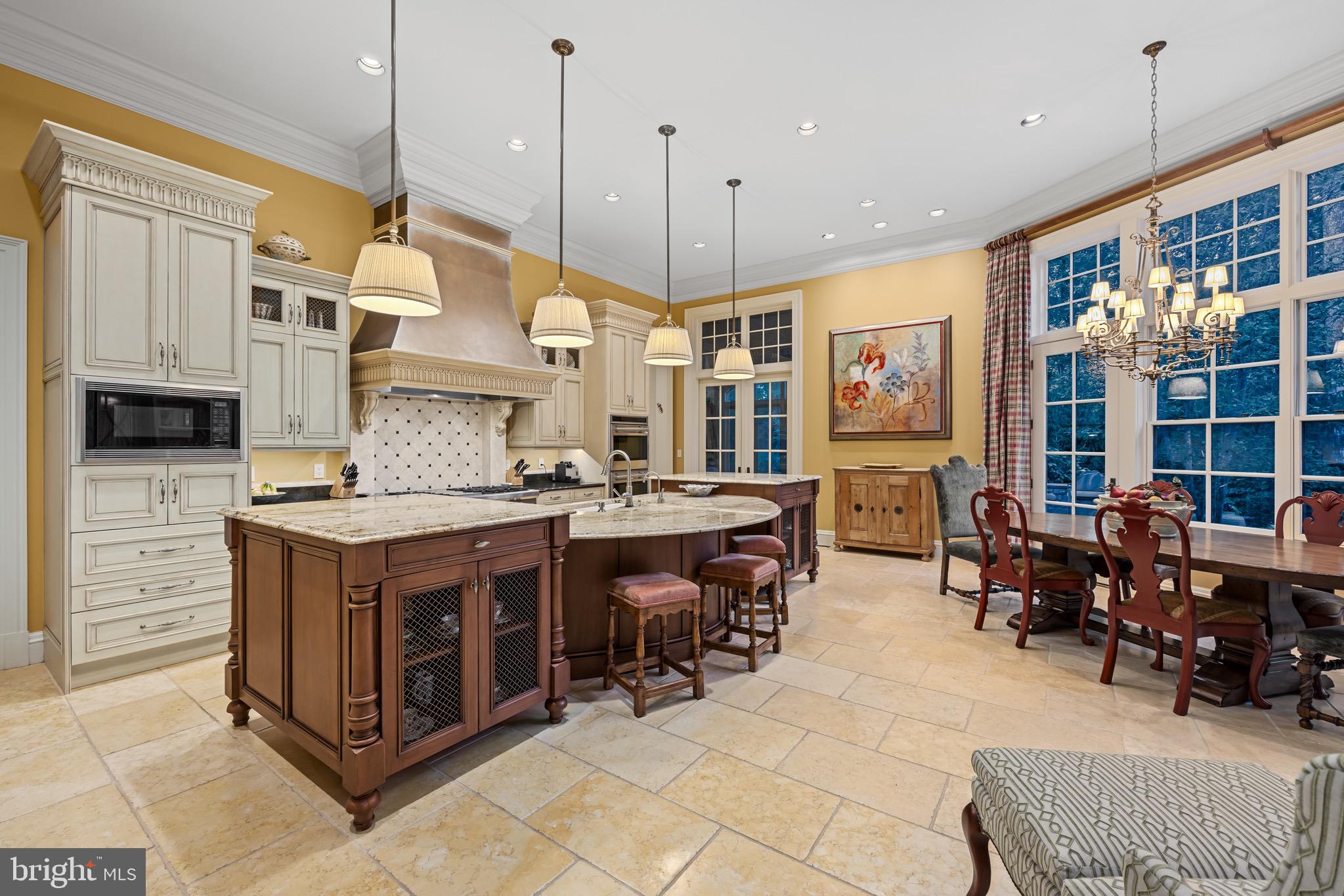 CAVES VALLEY GOLF CLUB - Residential