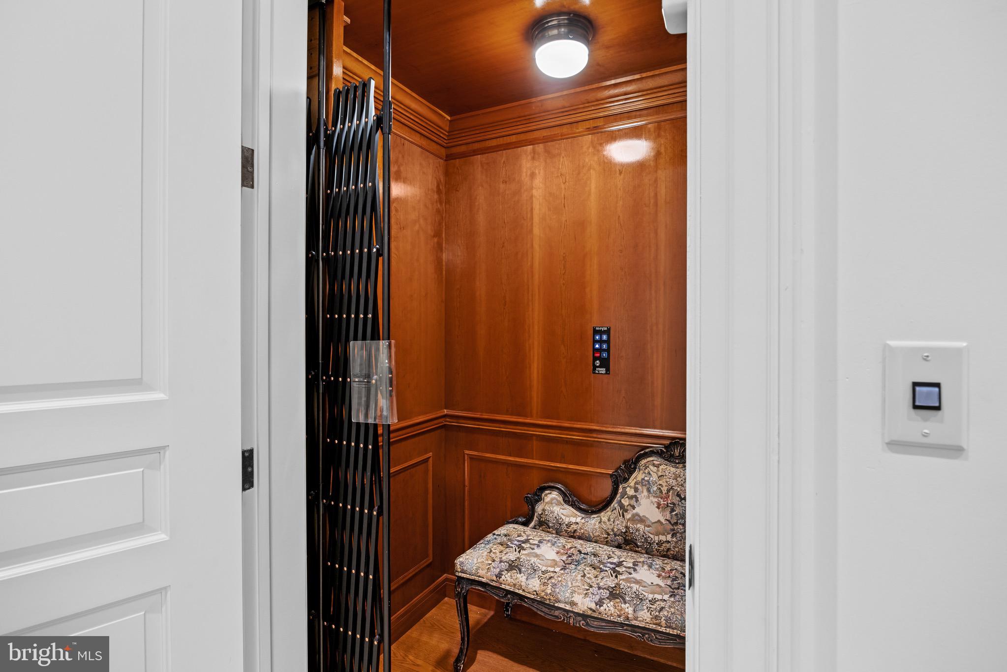 CAVES VALLEY GOLF CLUB - Residential