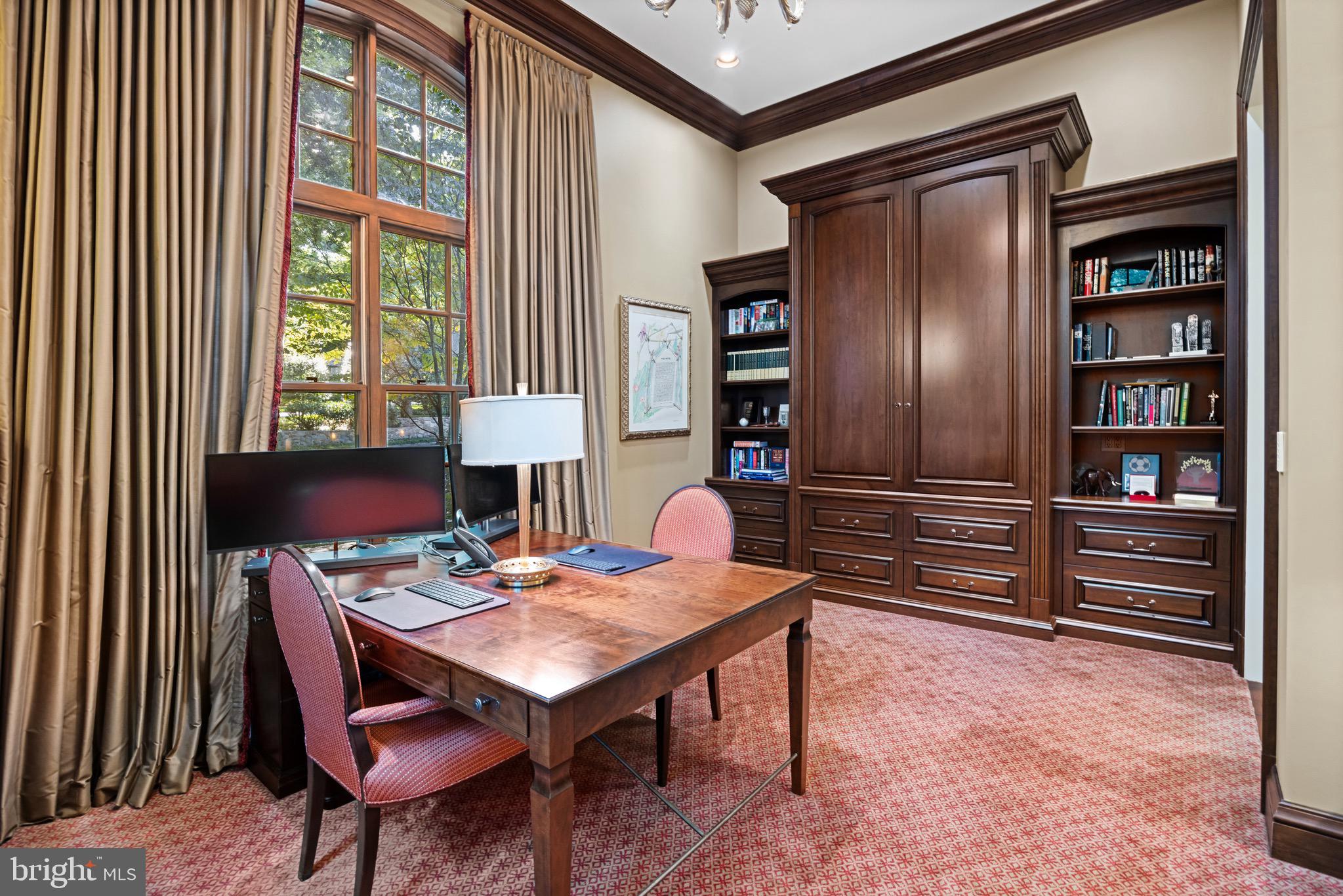 CAVES VALLEY GOLF CLUB - Residential