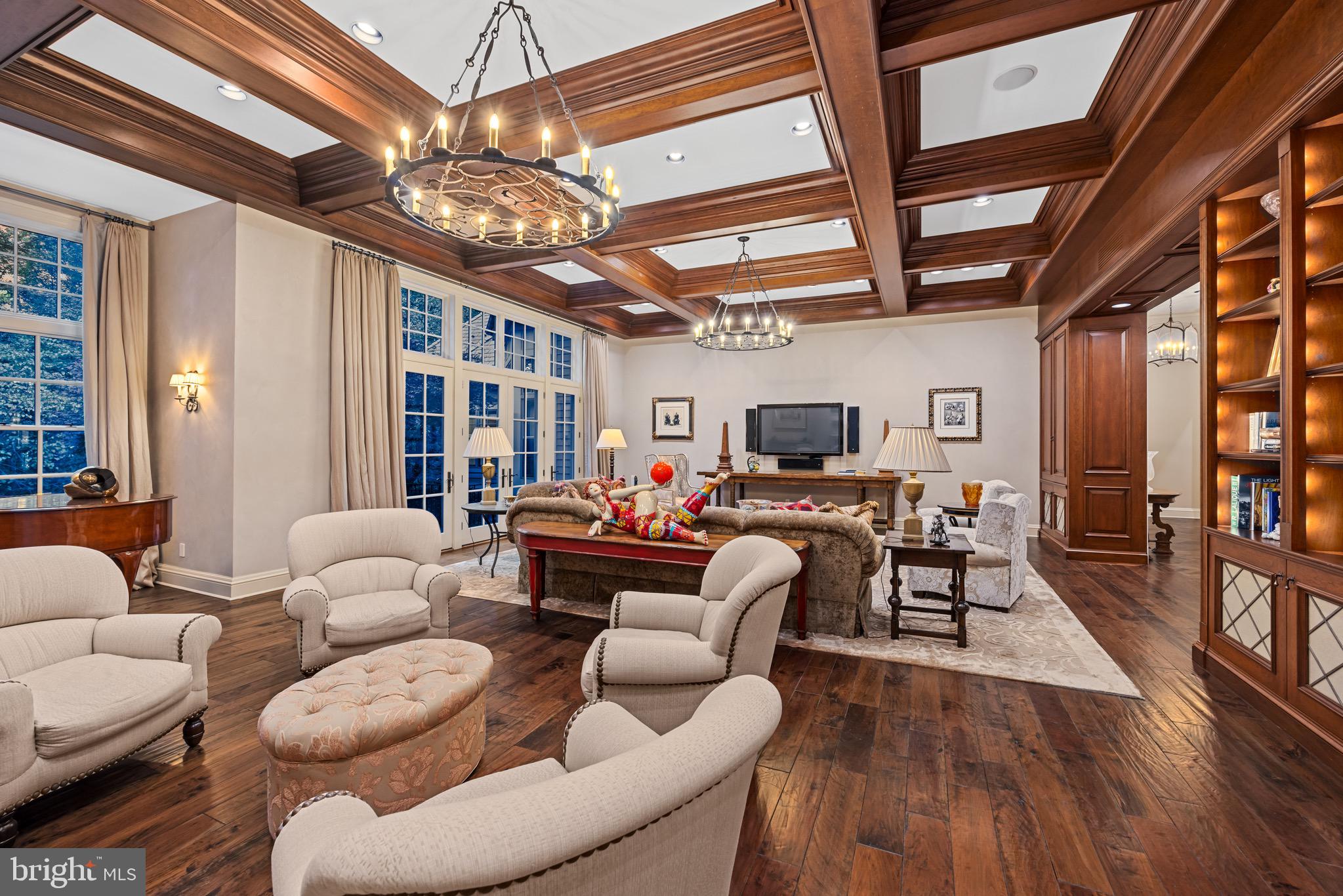 CAVES VALLEY GOLF CLUB - Residential