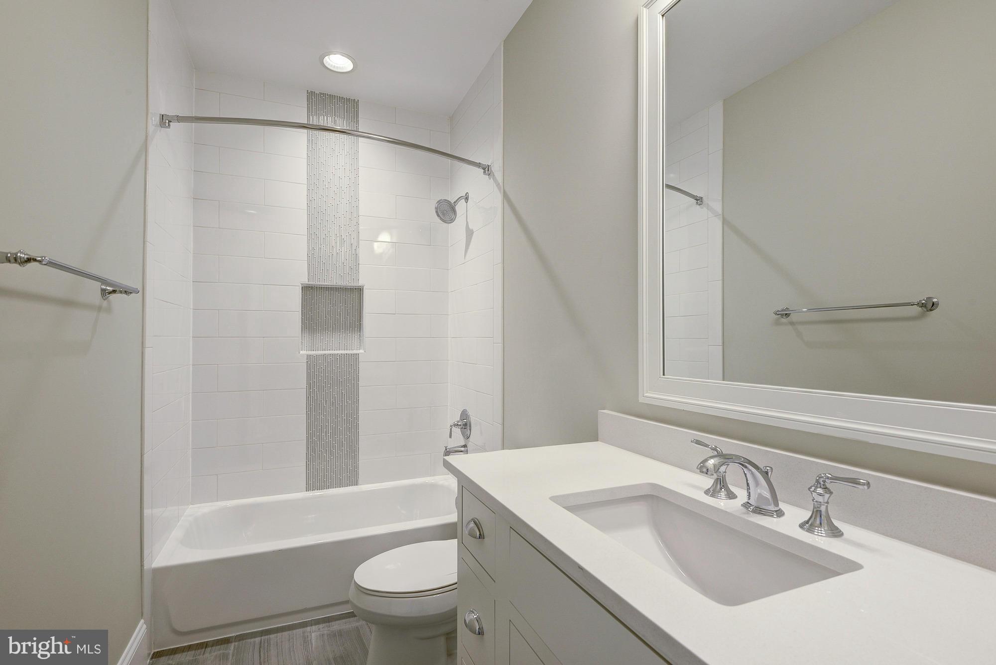 DONALDSON RUN - Residential