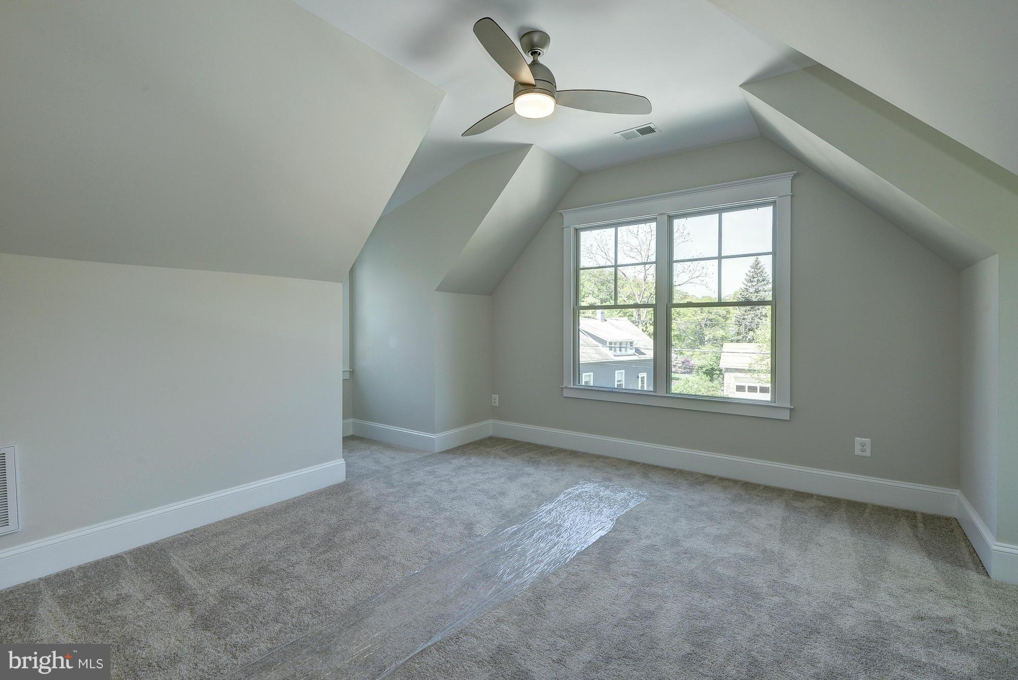 DONALDSON RUN - Residential