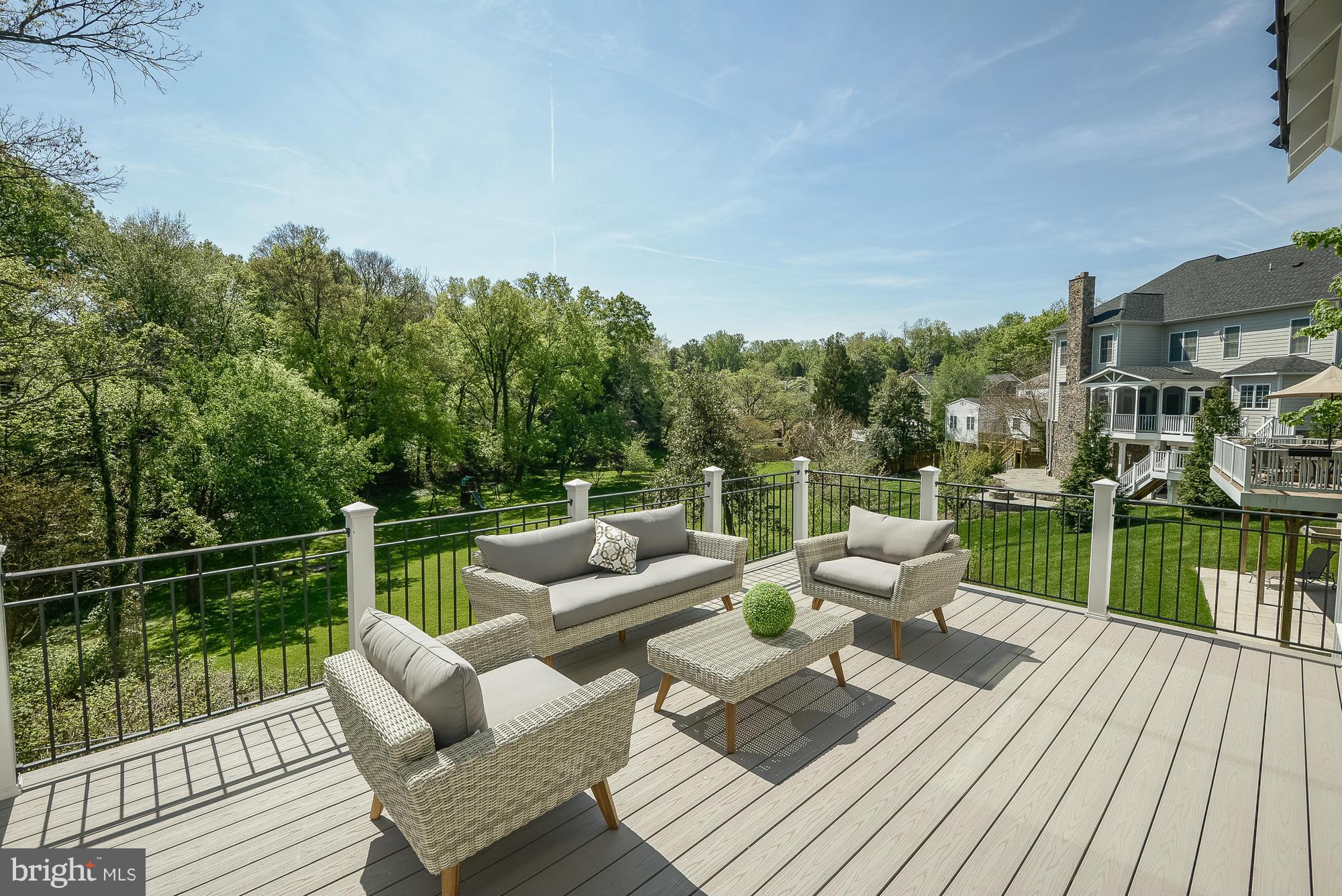 DONALDSON RUN - Residential