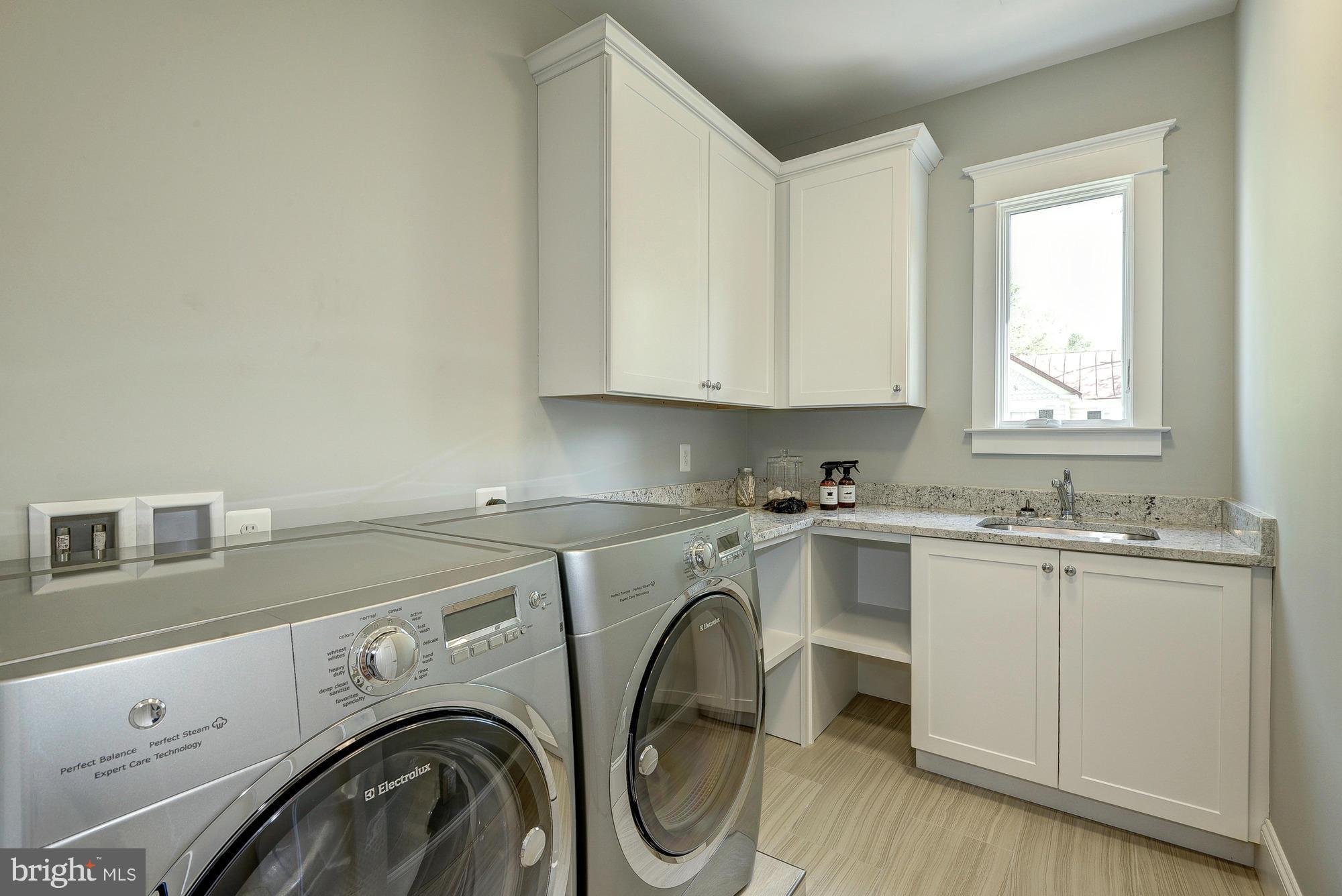 DONALDSON RUN - Residential