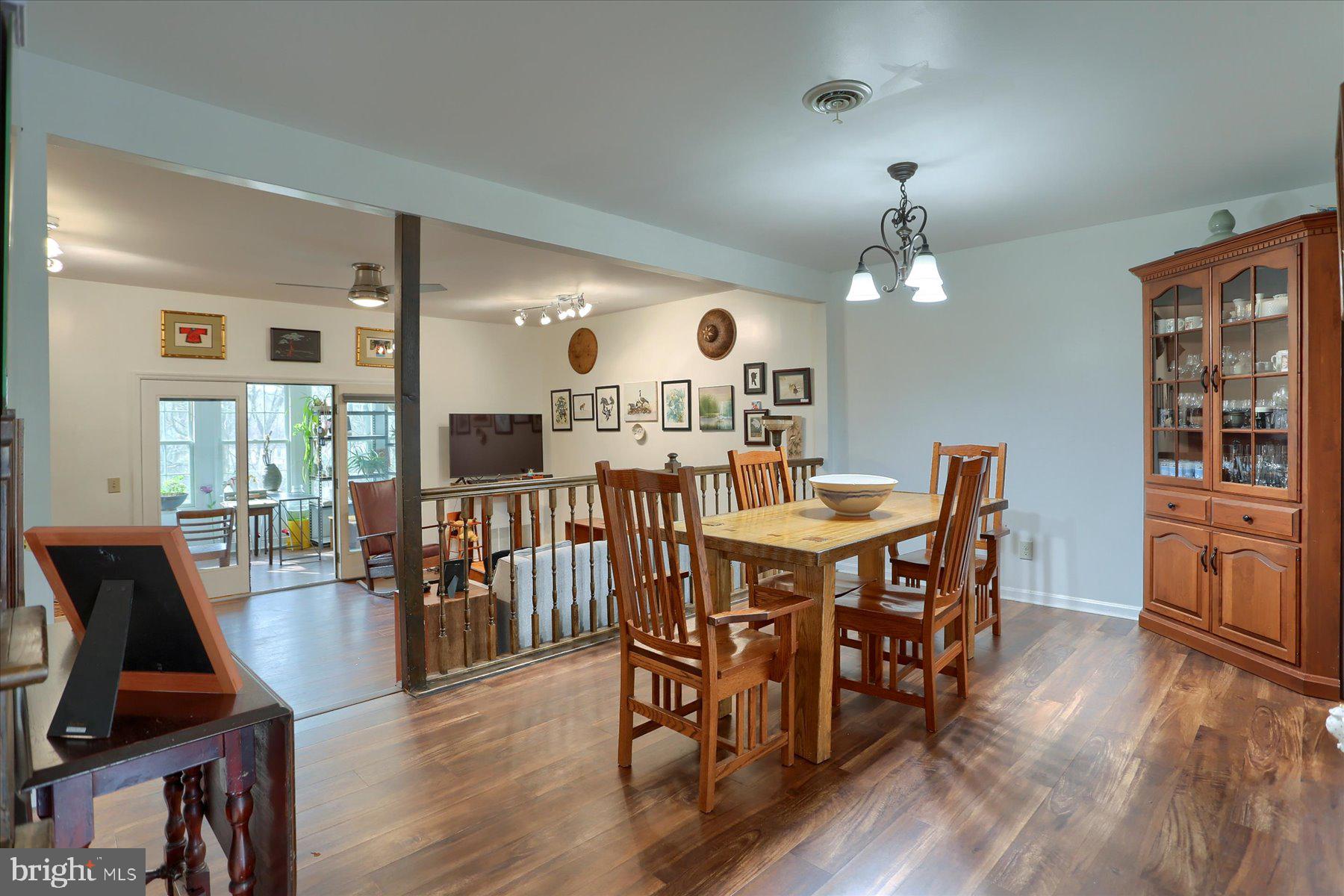 VILLAGE OF INNSBRUCK - Residential