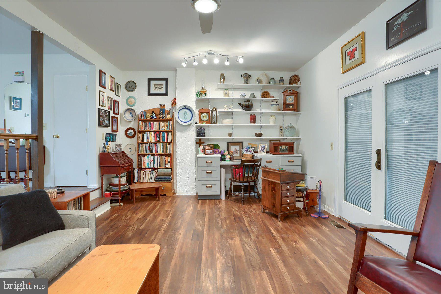 VILLAGE OF INNSBRUCK - Residential