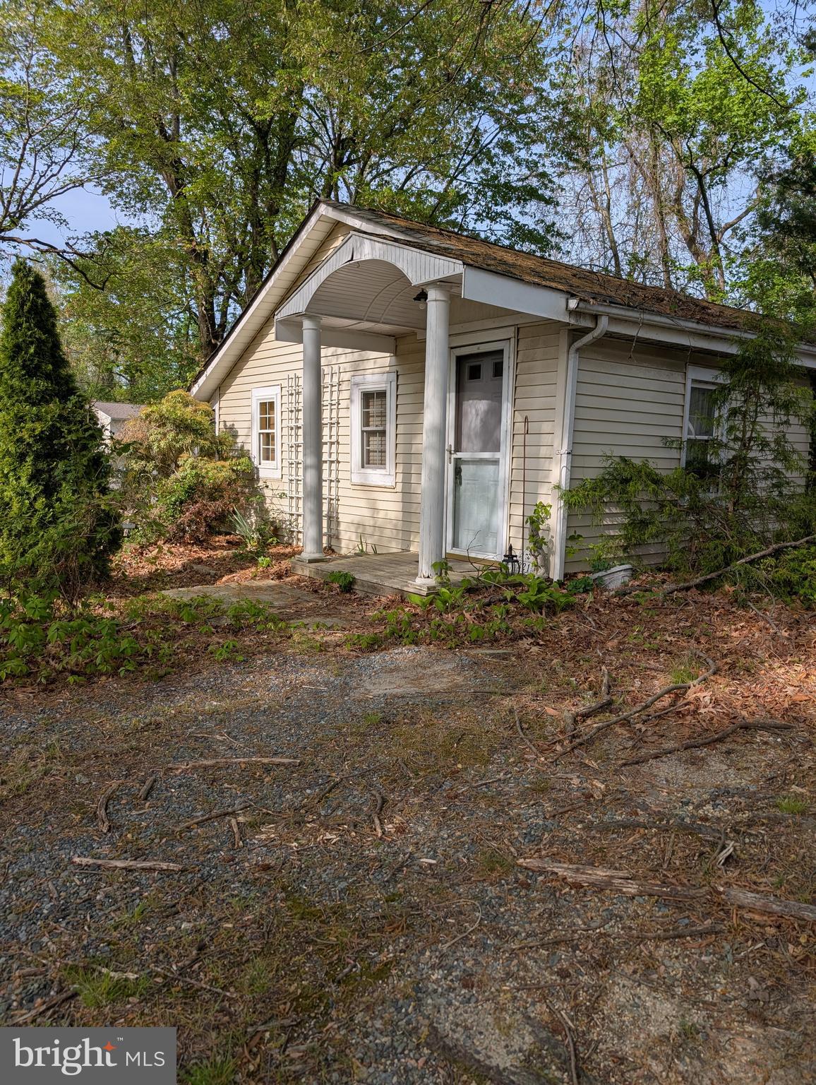 THIS IS PERFECT FOR INVESTORS OR BUYERS LOOKING FOR A FIXER UPPER. TWO BEDROOMS ONE BATH WITH A CUTE ENTRANCE WAY. HARDWOOD THROUGHOUT. HOME NEEDS EXTENSIVE WORK. HAS NICE LOT LARGE SHED. AT ONE TIME WAS LOVELY LANDSCAPED. HOME SOLD STRICKLY AS IS. SELLER WILL NOT MAKE ANY REPAIRS.